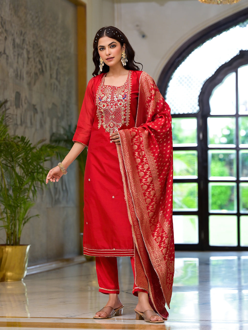 Noe Velarro Red Embroidered Chanderi Silk Kurta pants with Banarashi Dupatta