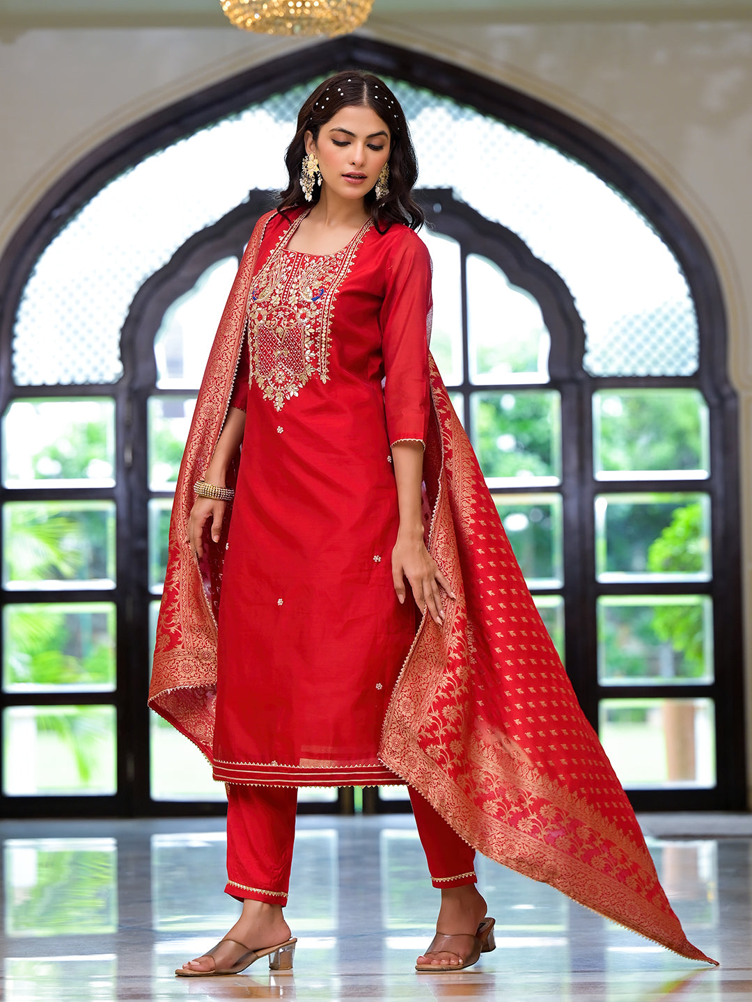 Noe Velarro Red Embroidered Chanderi Silk Kurta pants with Banarashi Dupatta