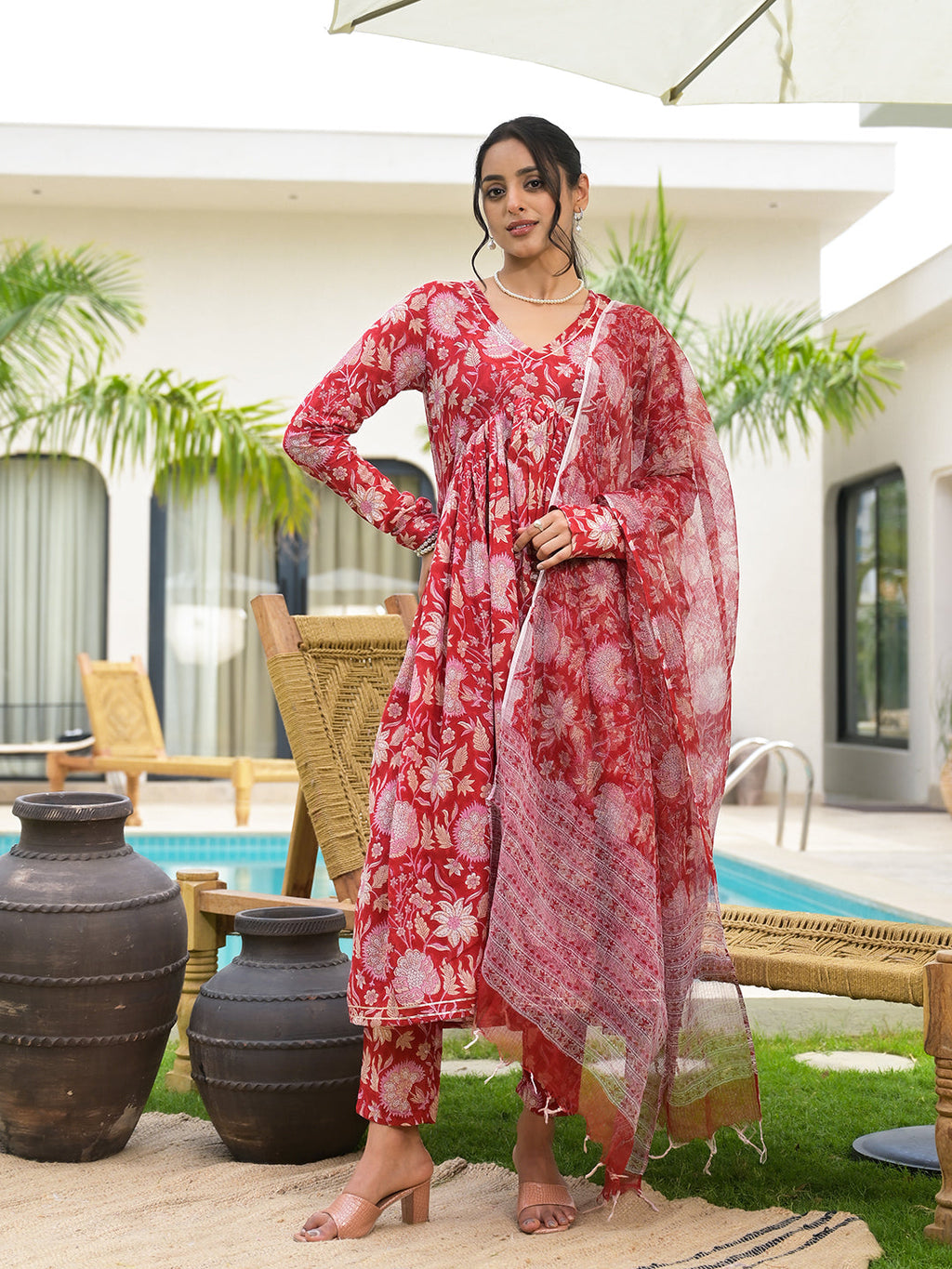 Noe Velarro Floral Printed Red Cotton Alia Cut Kurta Set for women