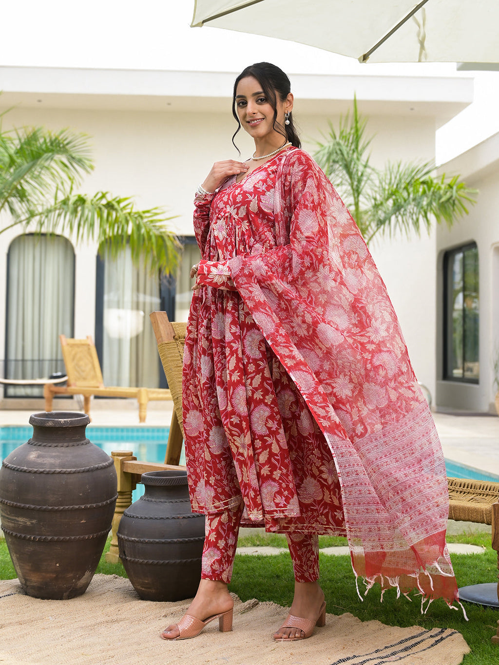 Noe Velarro Floral Printed Red Cotton Alia Cut Kurta Set for women