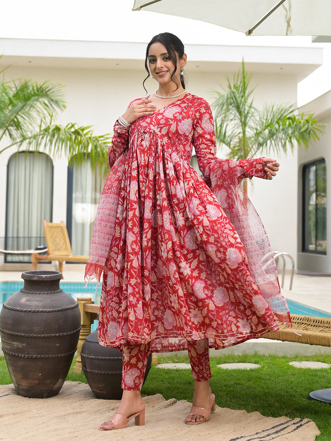 Noe Velarro Floral Printed Red Cotton Alia Cut Kurta Set for women