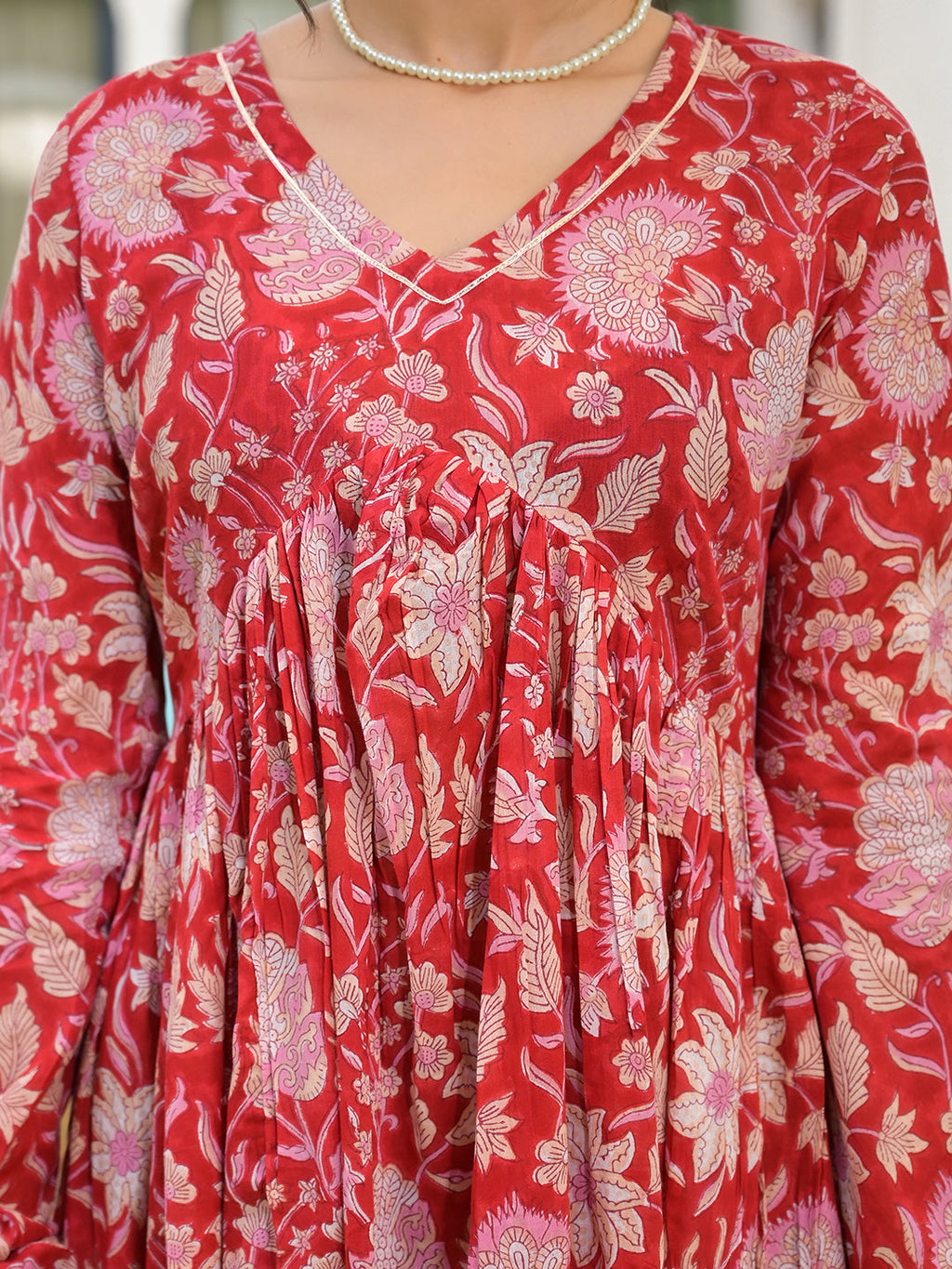 Noe Velarro Floral Printed Red Cotton Alia Cut Kurta Set for women