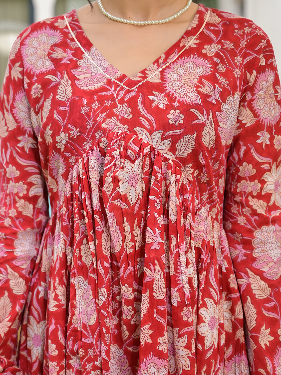 Noe Velarro Floral Printed Red Cotton Alia Cut Kurta Set for women