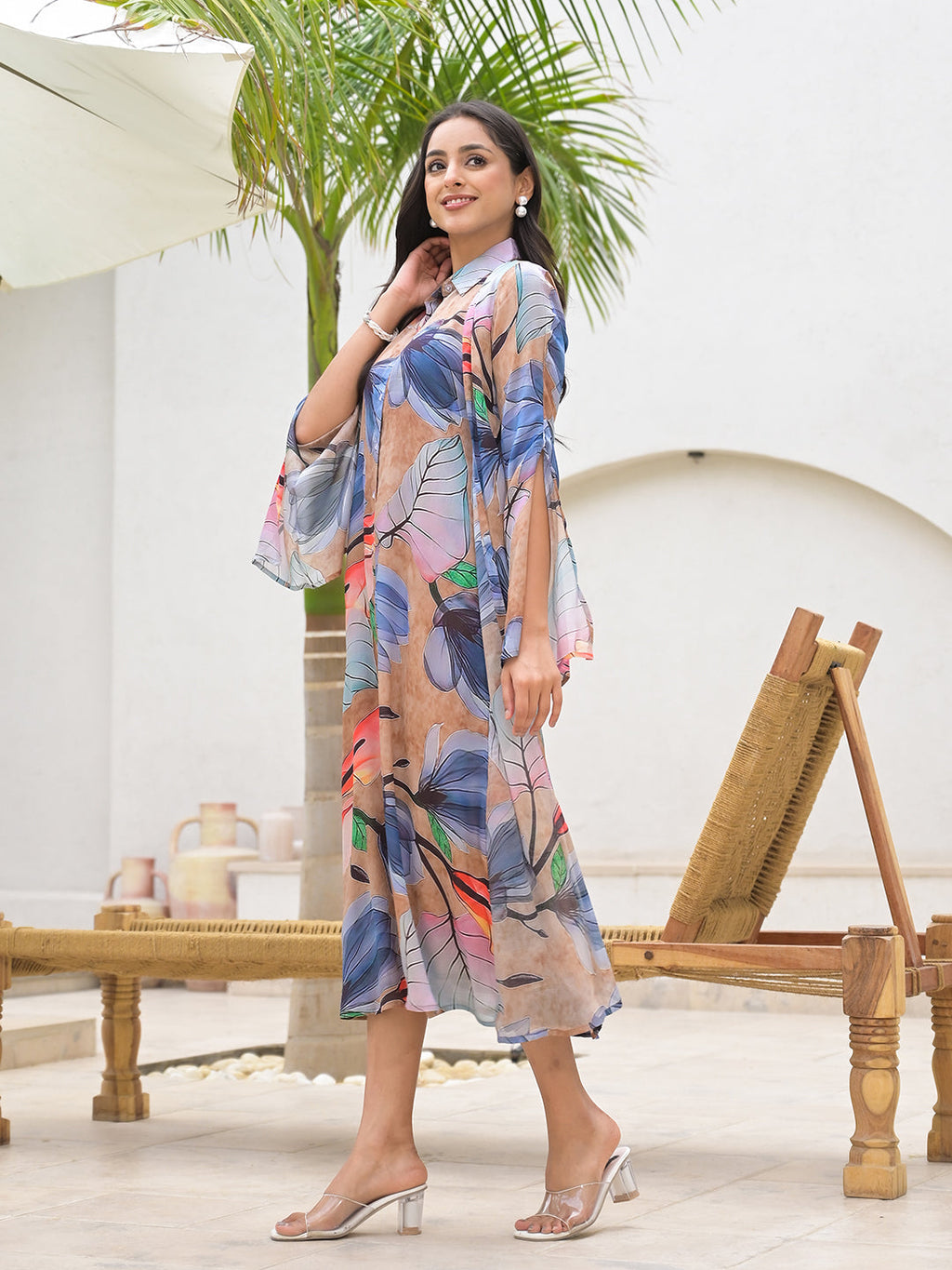 Noe Velarro Blue Multi Digital Printed Chinon Kaftan
