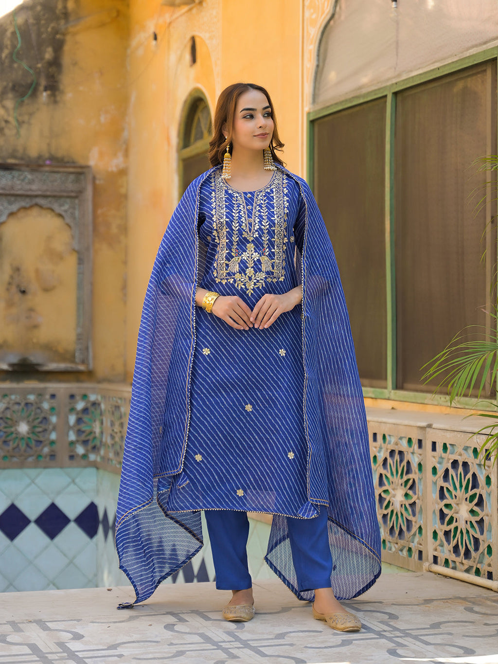 Noe Velarro Blue Leheriya Kota Doria Kurta Pant With Dupatta