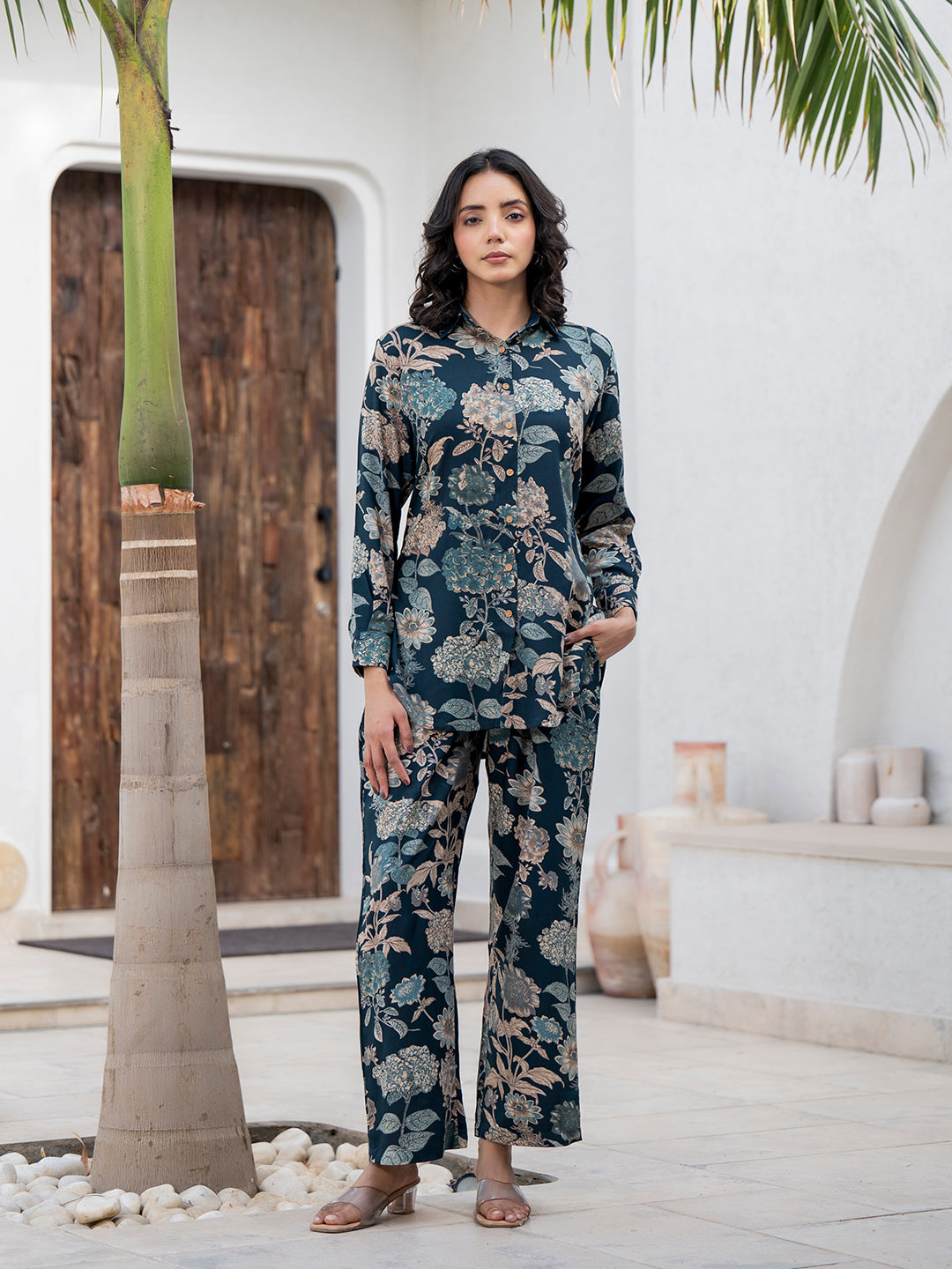 Noe Velarro Bottle green Floral Printed Rayon Co-ord Set for Women
