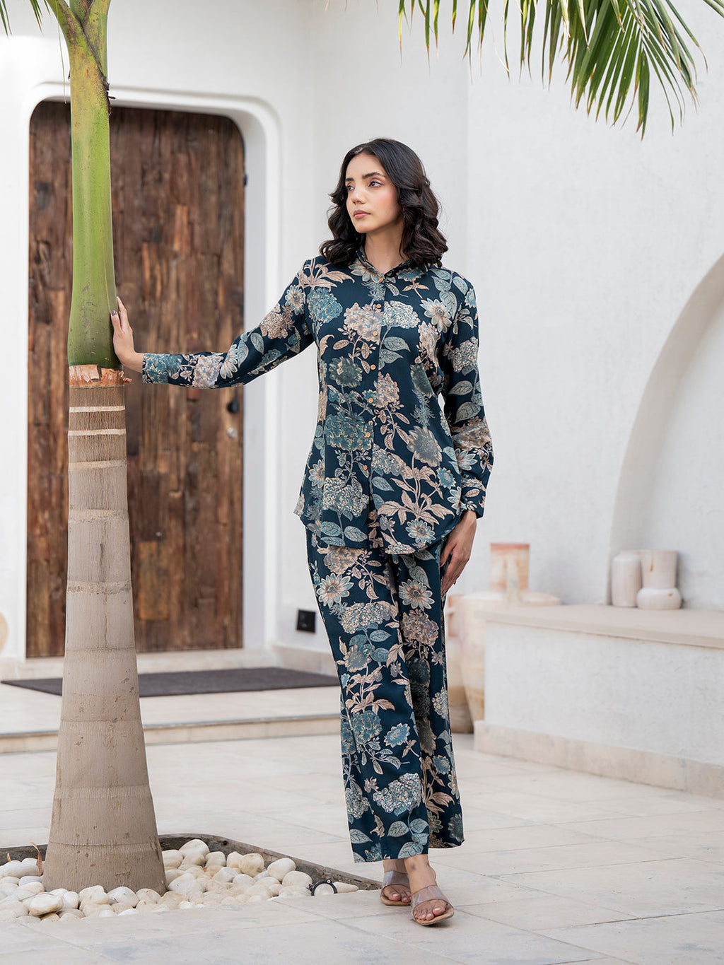 Noe Velarro Bottle green Floral Printed Rayon Co-ord Set for Women