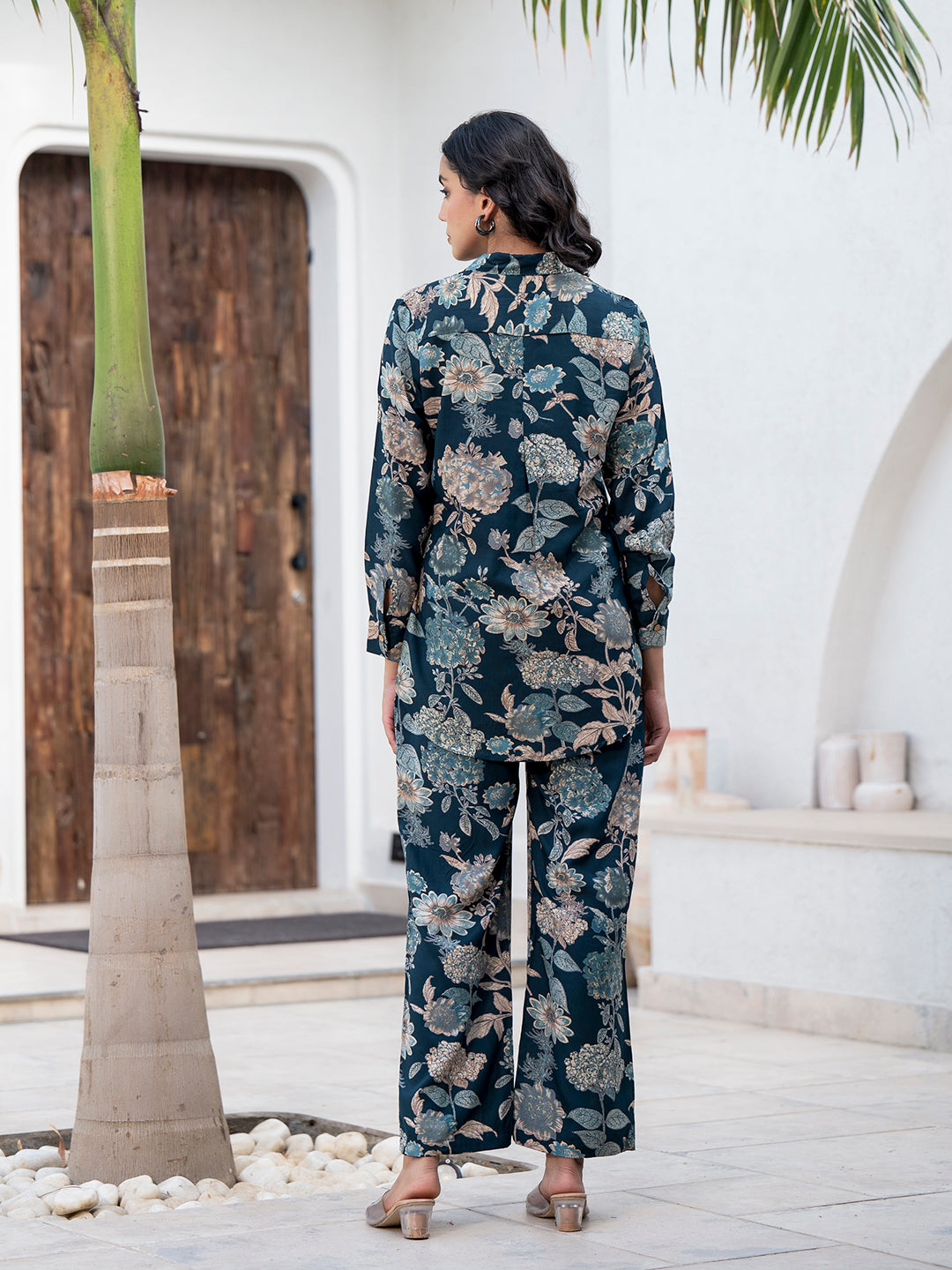 Noe Velarro Bottle green Floral Printed Rayon Co-ord Set for Women