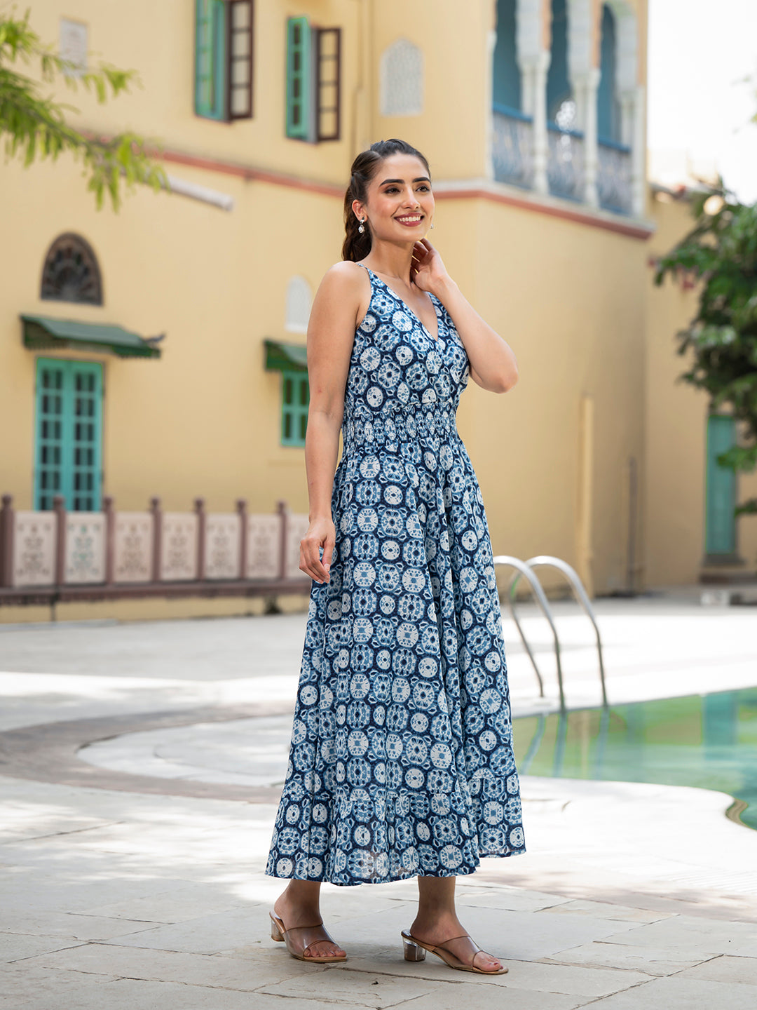 Noe Velarro Blue Floral Print Pure Cotton Fit & Flare Dress