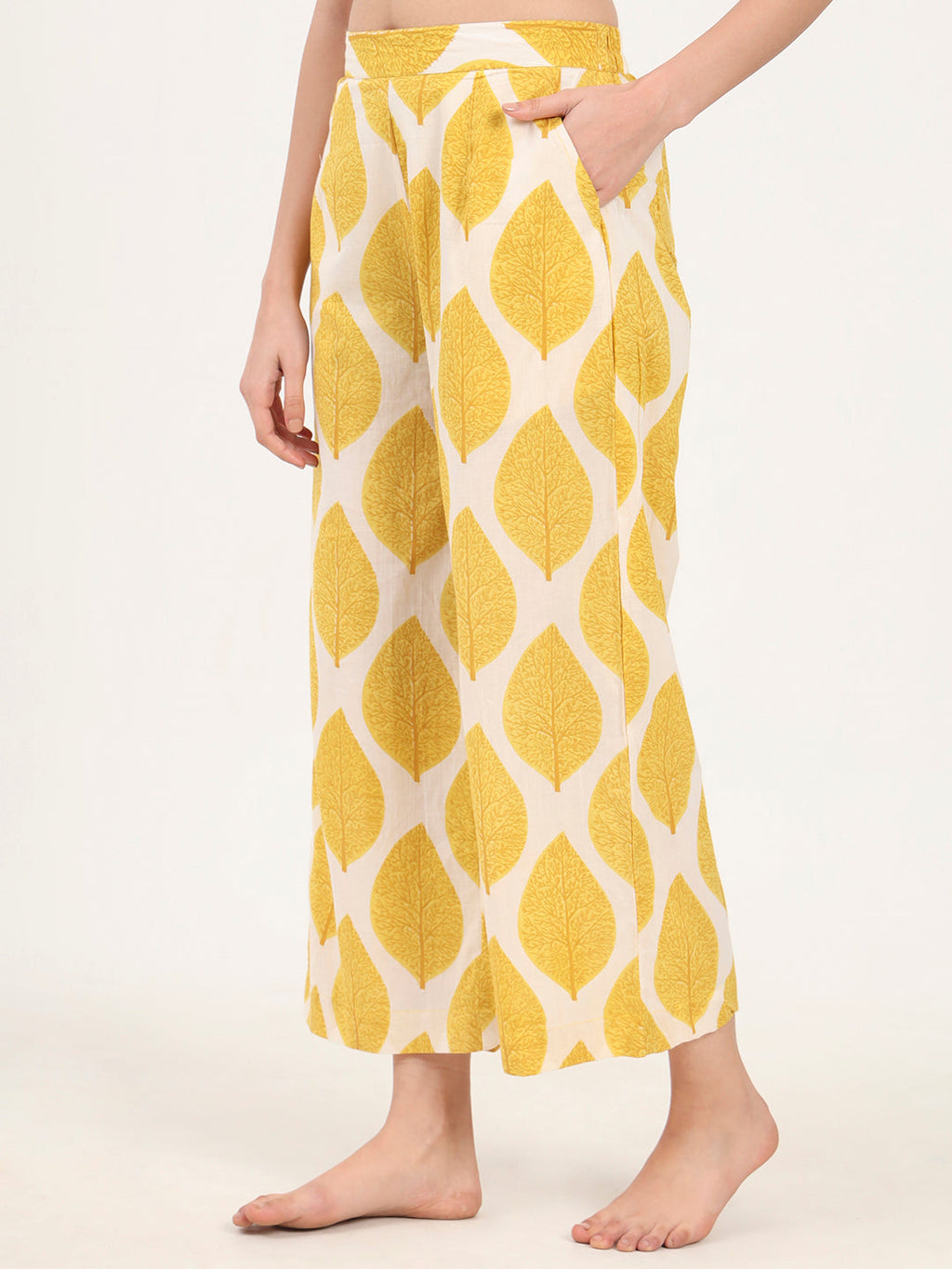 Noe Velarro Yellow Printed Cotton Night Suit