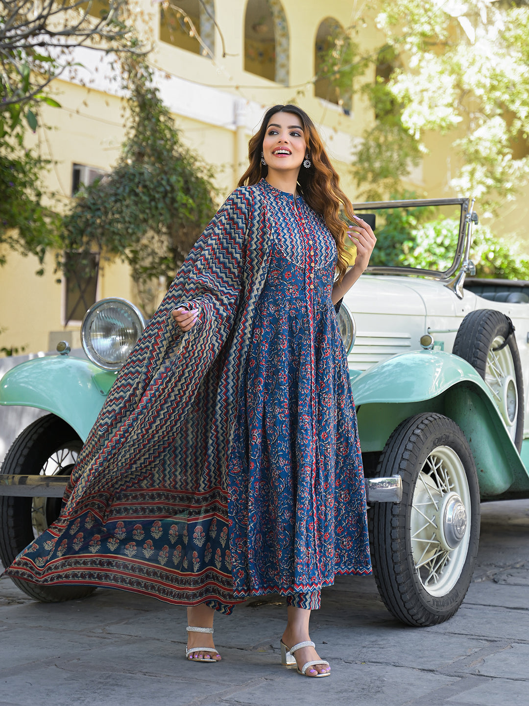 Noe Velarro Multicolor Floral Print Cotton Fabric Kurta  Pant With Dupatta