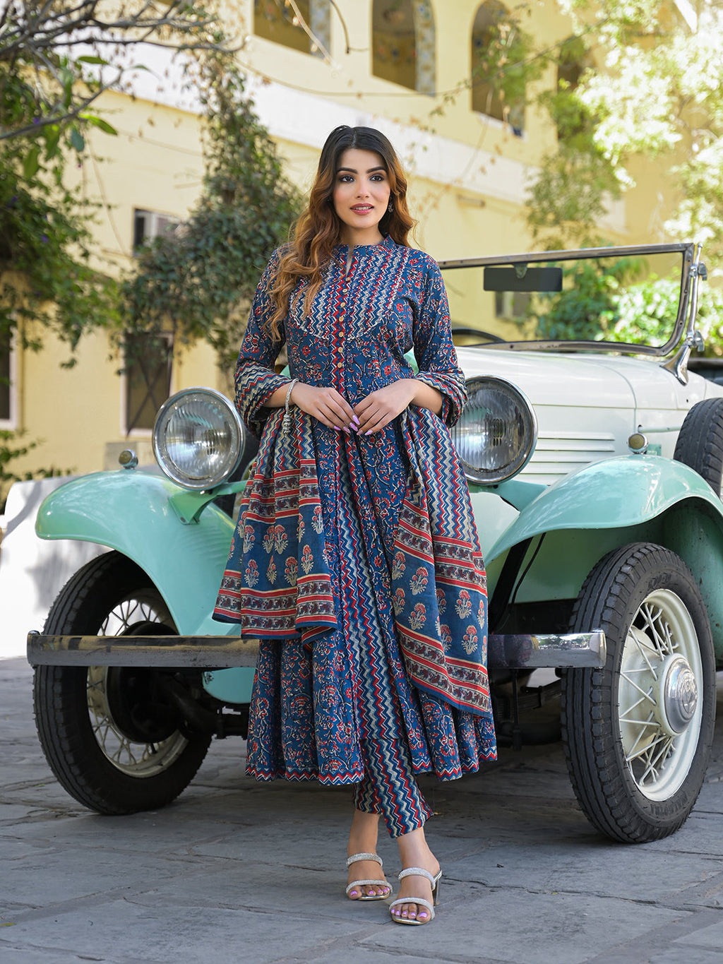 Noe Velarro Multicolor Floral Print Cotton Fabric Kurta  Pant With Dupatta