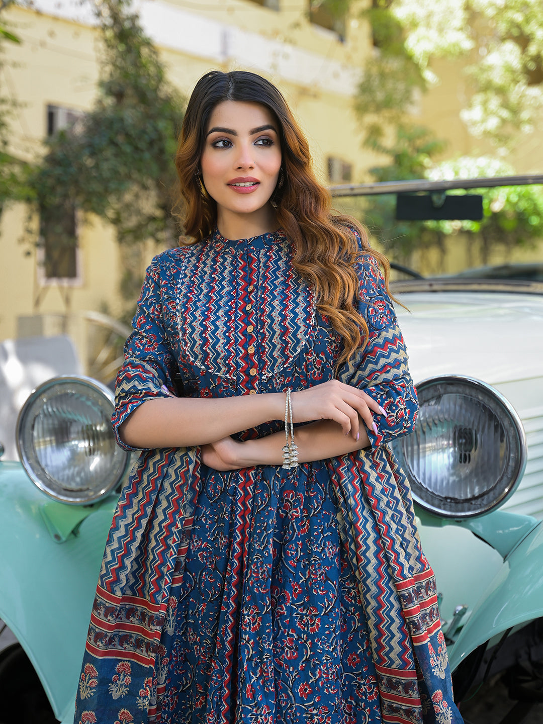 Noe Velarro Multicolor Floral Print Cotton Fabric Kurta  Pant With Dupatta