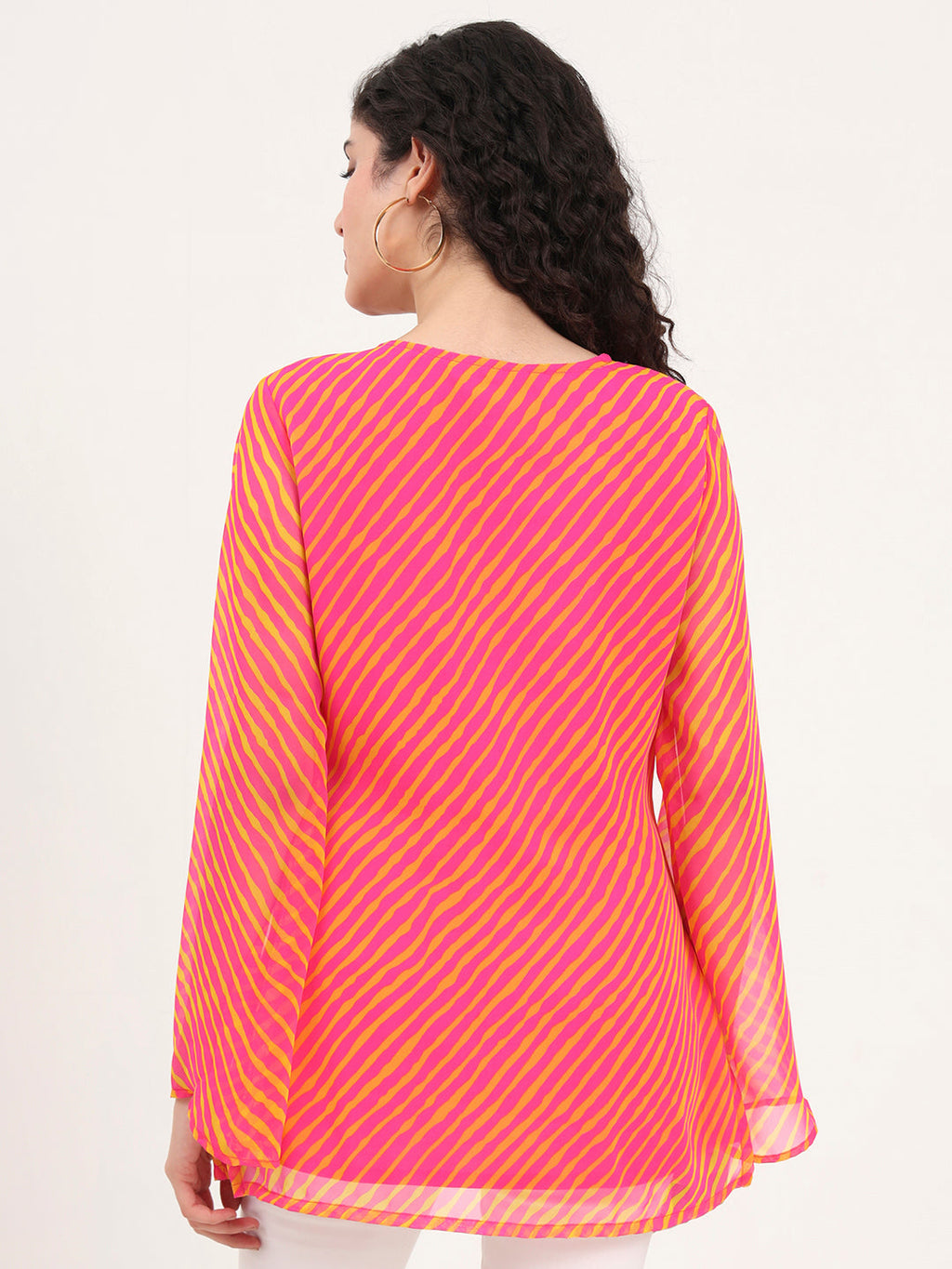 Noe Velarro Pink Leheriya Gotta Patti Work Geogratte Round Neck Top