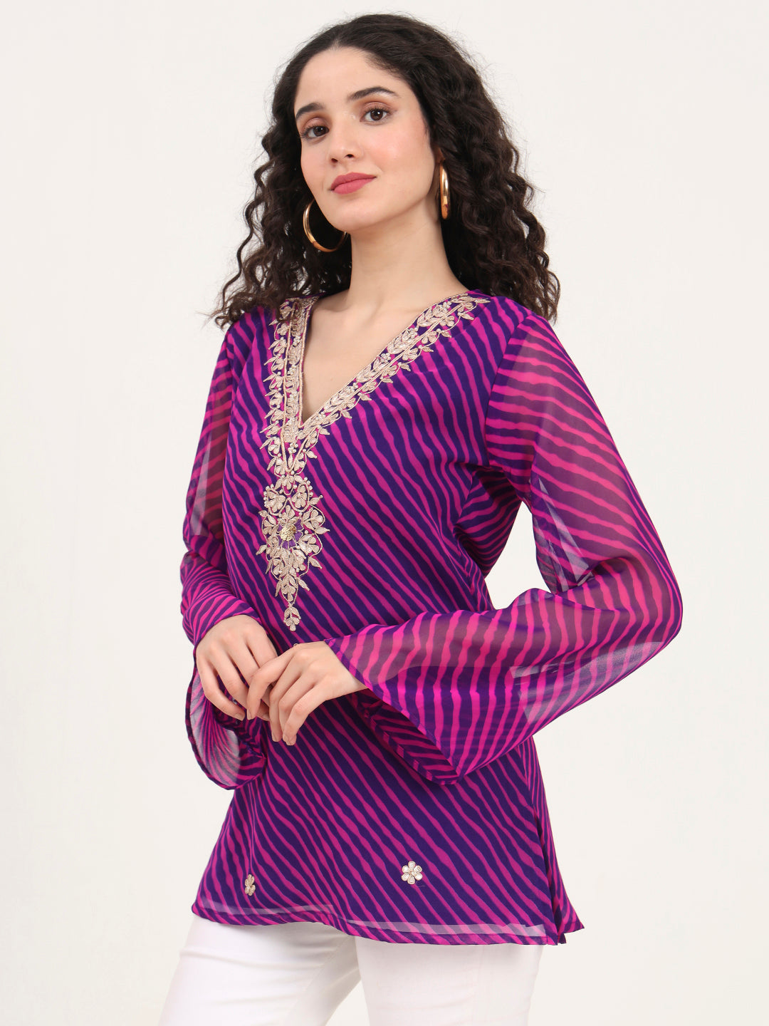 Noe Velarro Purple Leheriya Gotta Patti Work Geogratte V Neck Top