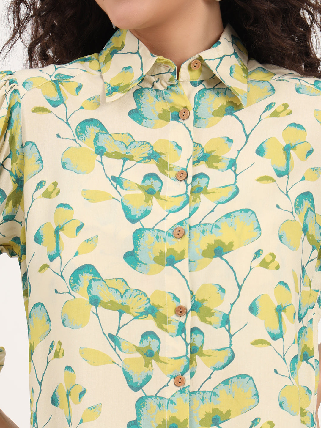 Noe Velarro Green Floral Print Rayon Fabric  Shirts Shorts With Crop Top Co-ord set