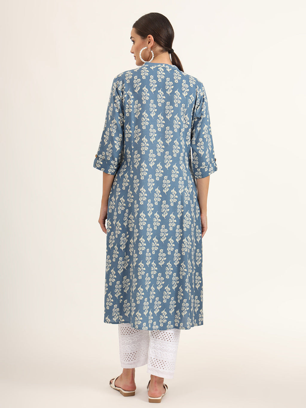 Noe Velarro Blue Floral Print Pure Cotton Straight Kurta