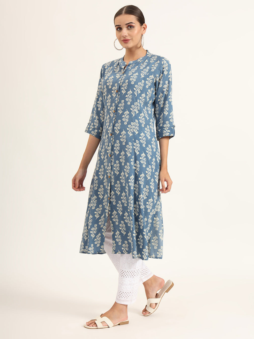 Noe Velarro Blue Floral Print Pure Cotton Straight Kurta