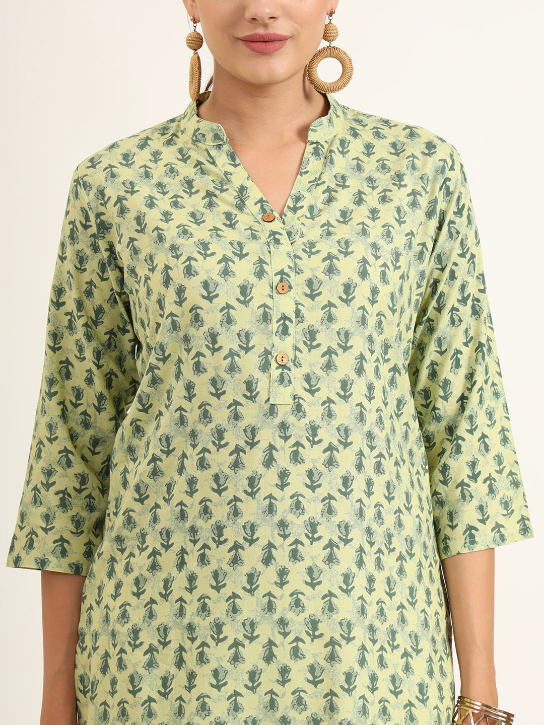Noe Velarro Green Floral Print Pure Cotton Straight Kurta