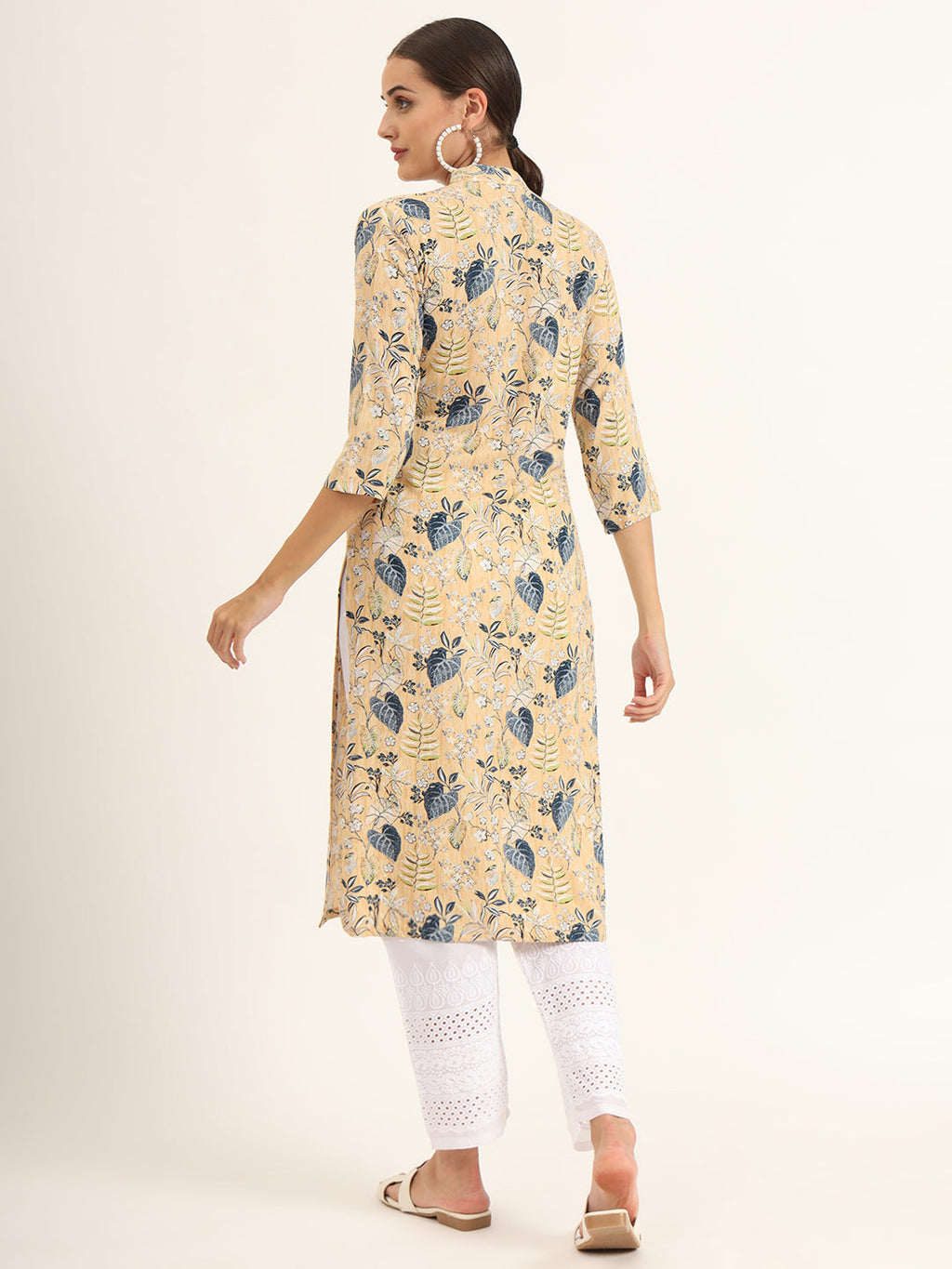 Noe Velarro Yellow Floral Print Rayon Straight Kurta