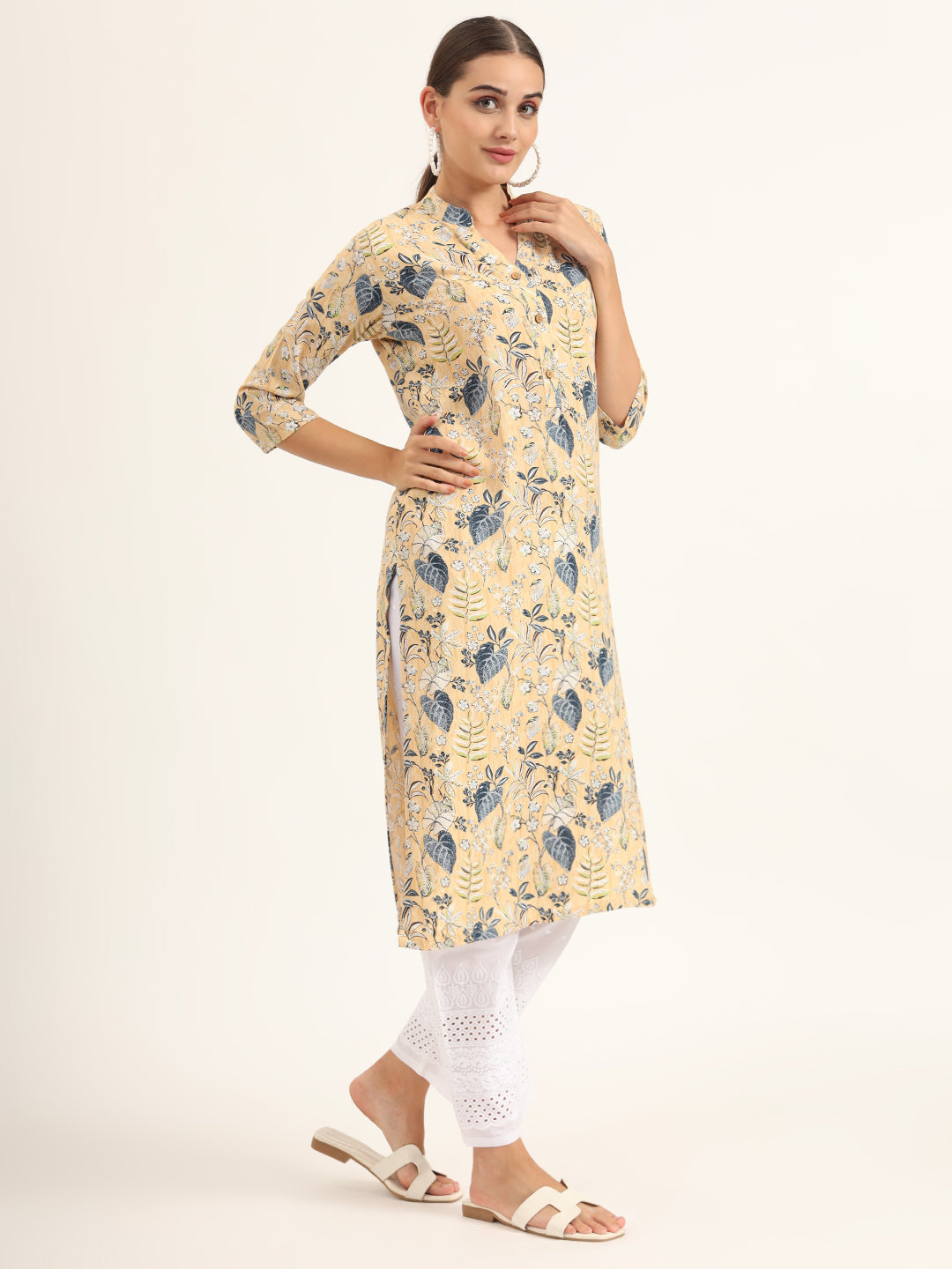 Noe Velarro Yellow Floral Print Rayon Straight Kurta
