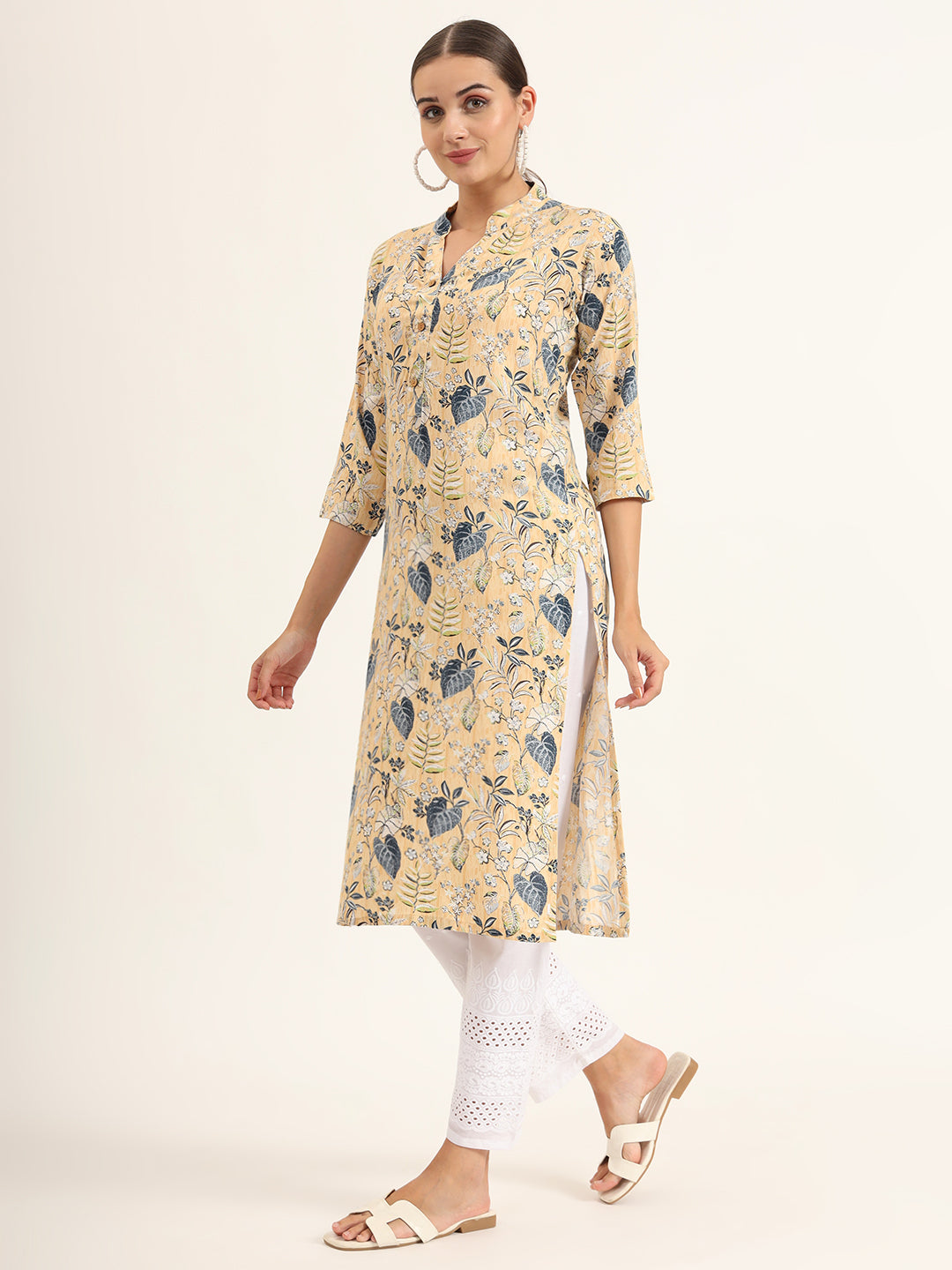 Noe Velarro Yellow Floral Print Rayon Straight Kurta
