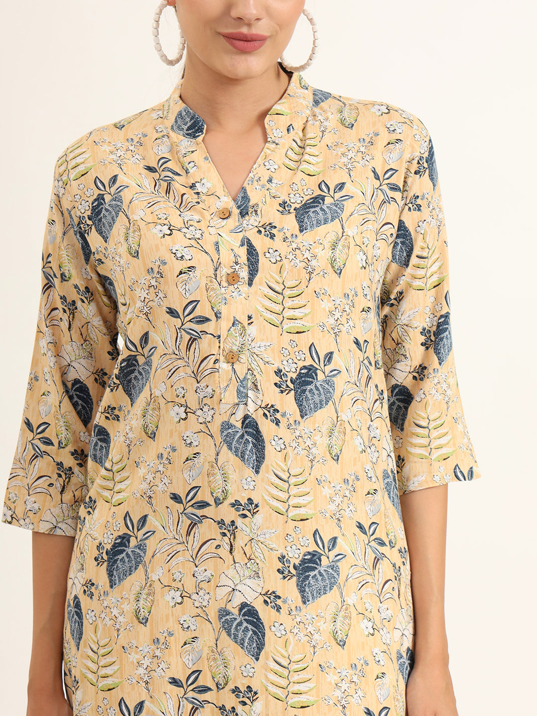 Noe Velarro Yellow Floral Print Rayon Straight Kurta