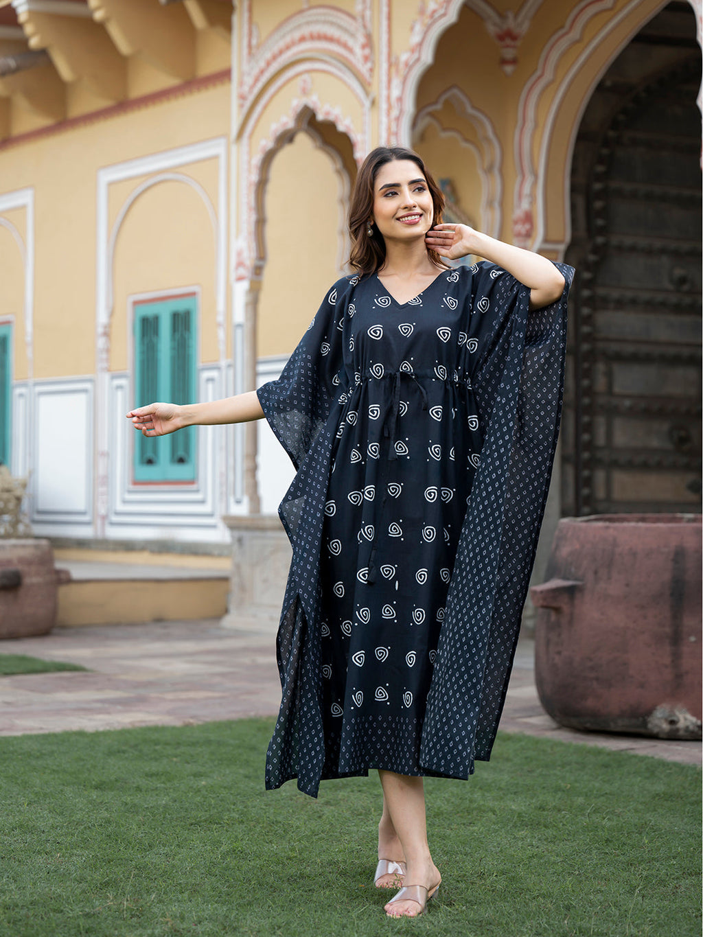 Noe Velarro Black Floral Print Kaftan