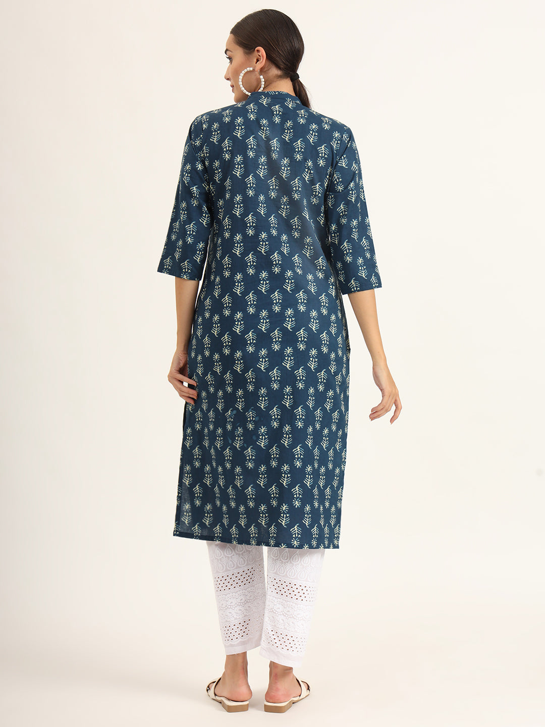 Noe Velarro Blue Floral Print Pure Cotton Straight Kurta