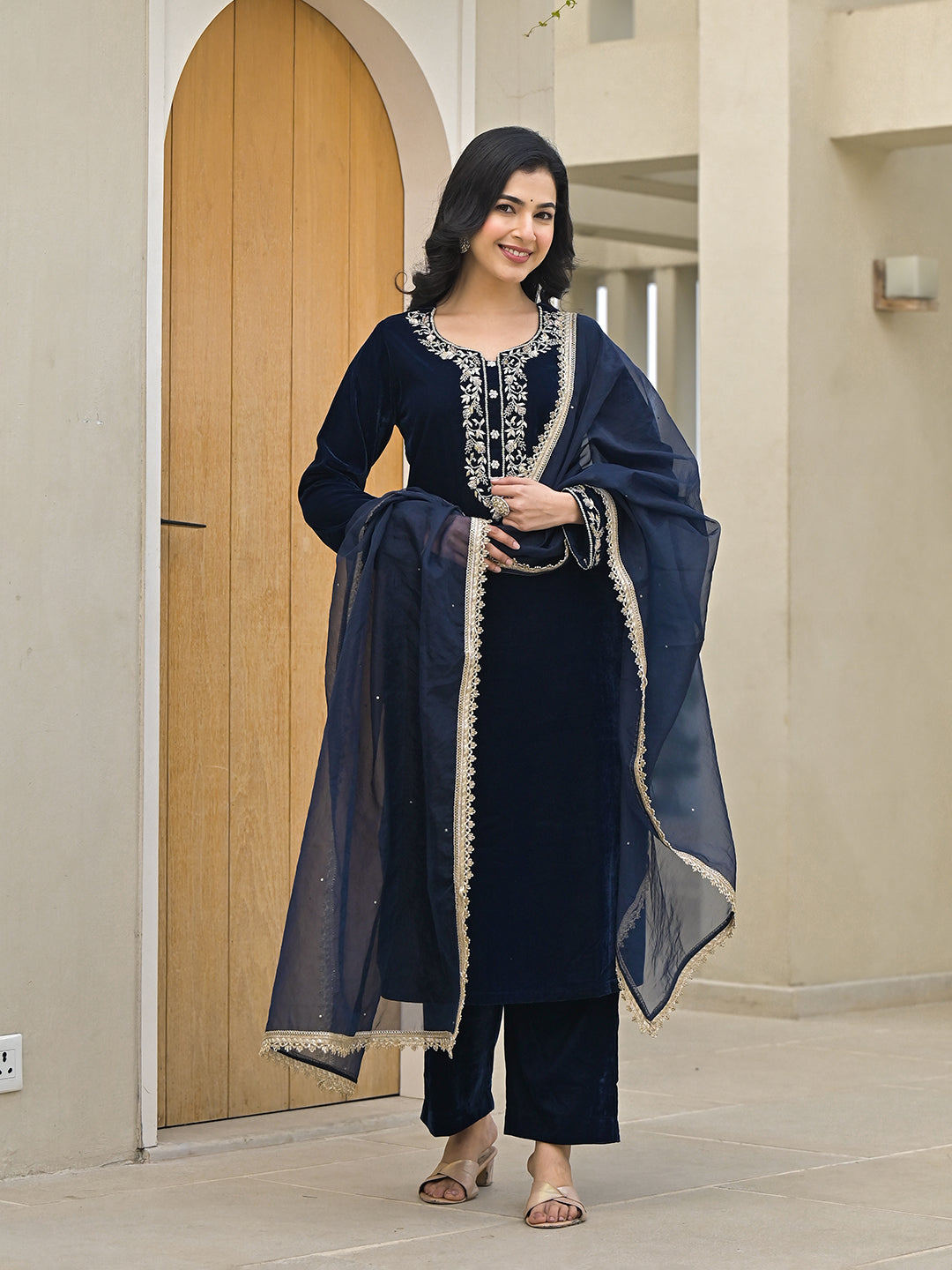 Noe Velarro Embroidered Blue Velvet Kurta Pant Dupatta Set for Women