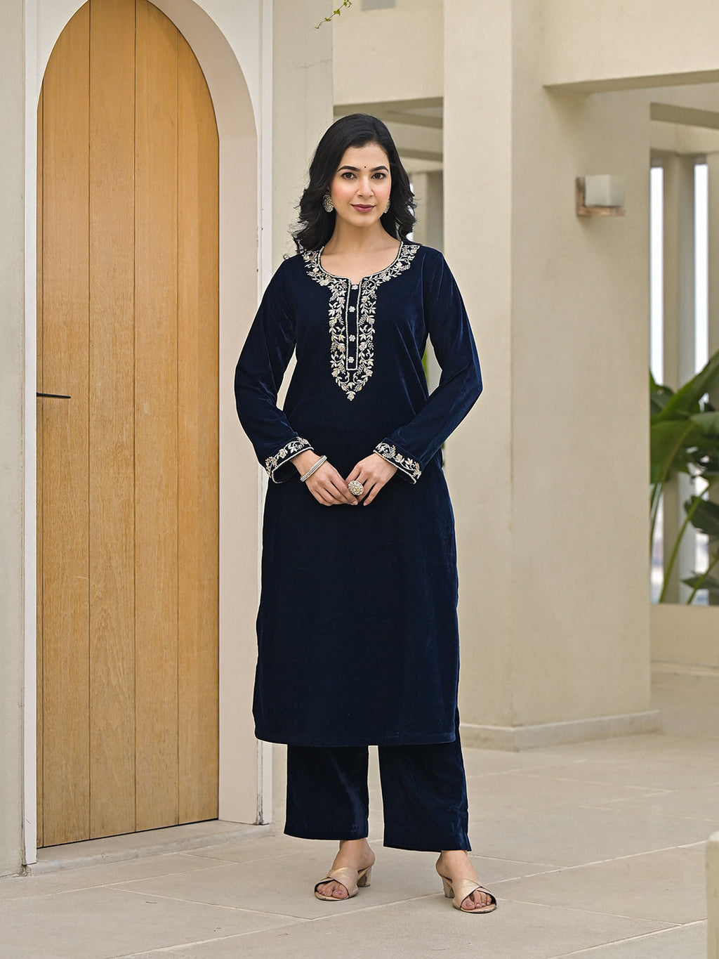 Noe Velarro Embroidered Blue Velvet Kurta Pant Dupatta Set for Women