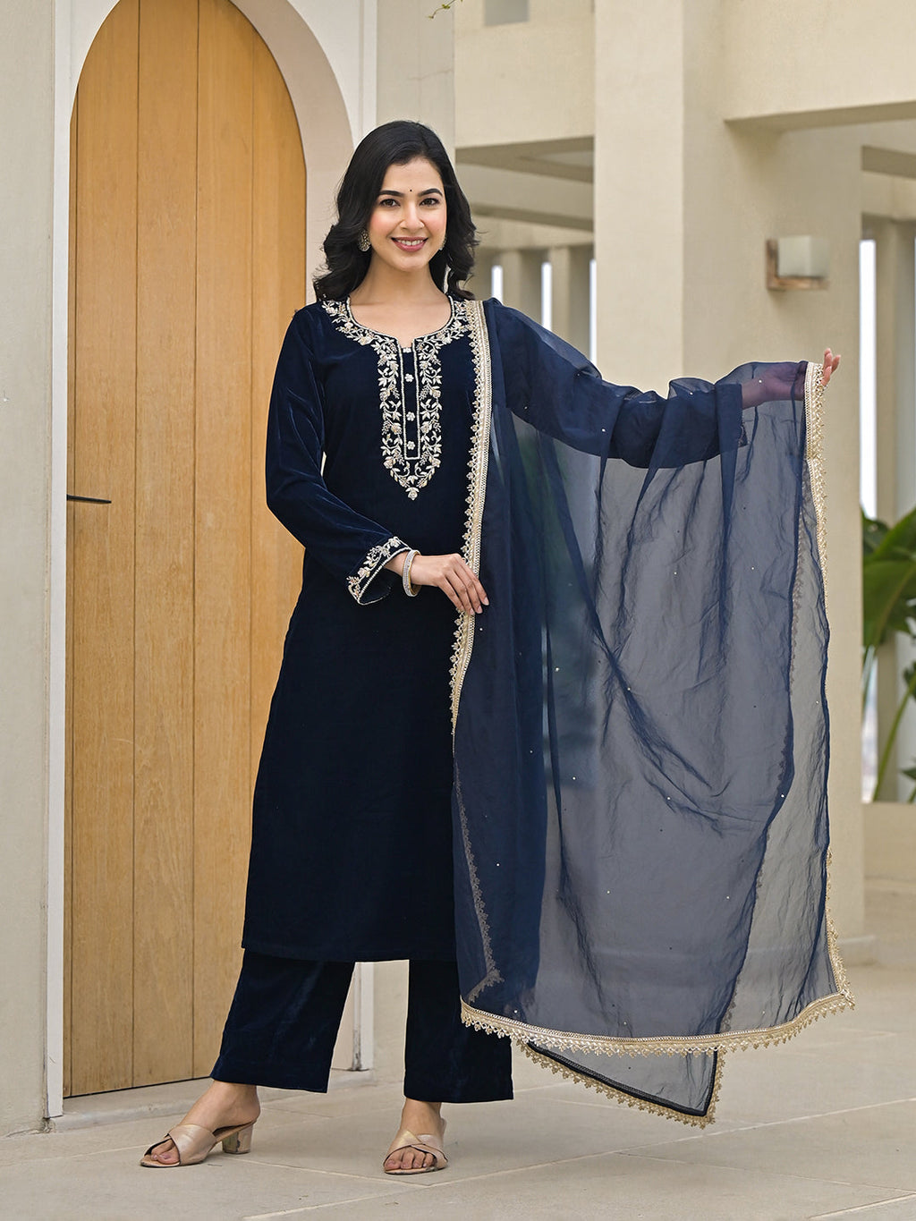 Noe Velarro Embroidered Blue Velvet Kurta Pant Dupatta Set for Women