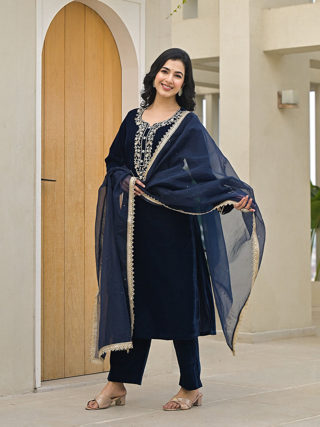 Noe Velarro Embroidered Blue Velvet Kurta Pant Dupatta Set for Women