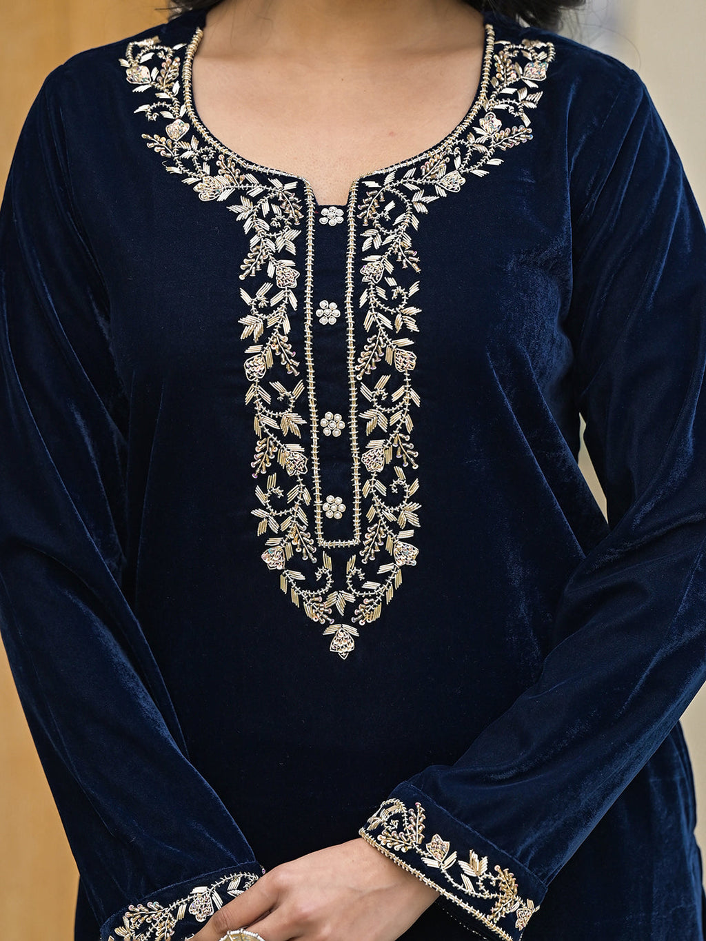 Noe Velarro Embroidered Blue Velvet Kurta Pant Dupatta Set for Women