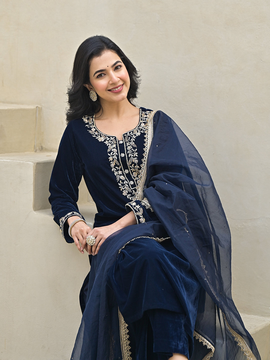 Noe Velarro Embroidered Blue Velvet Kurta Pant Dupatta Set for Women