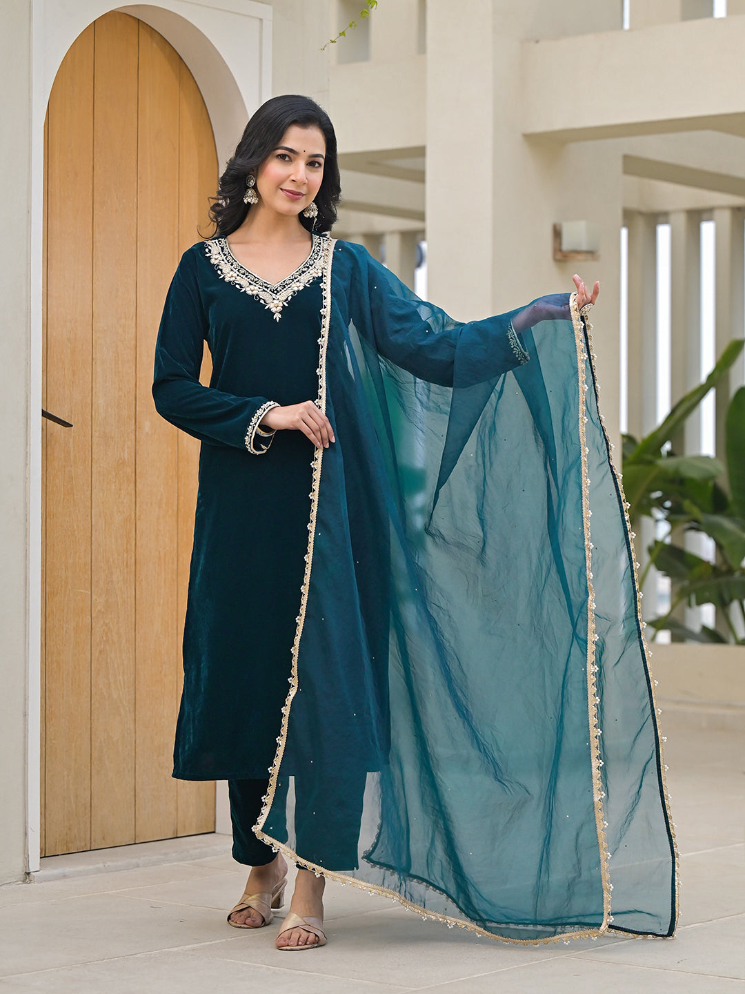 Noe Velarro Embroidered Green Velvet Kurta Pant Dupatta Set for Women