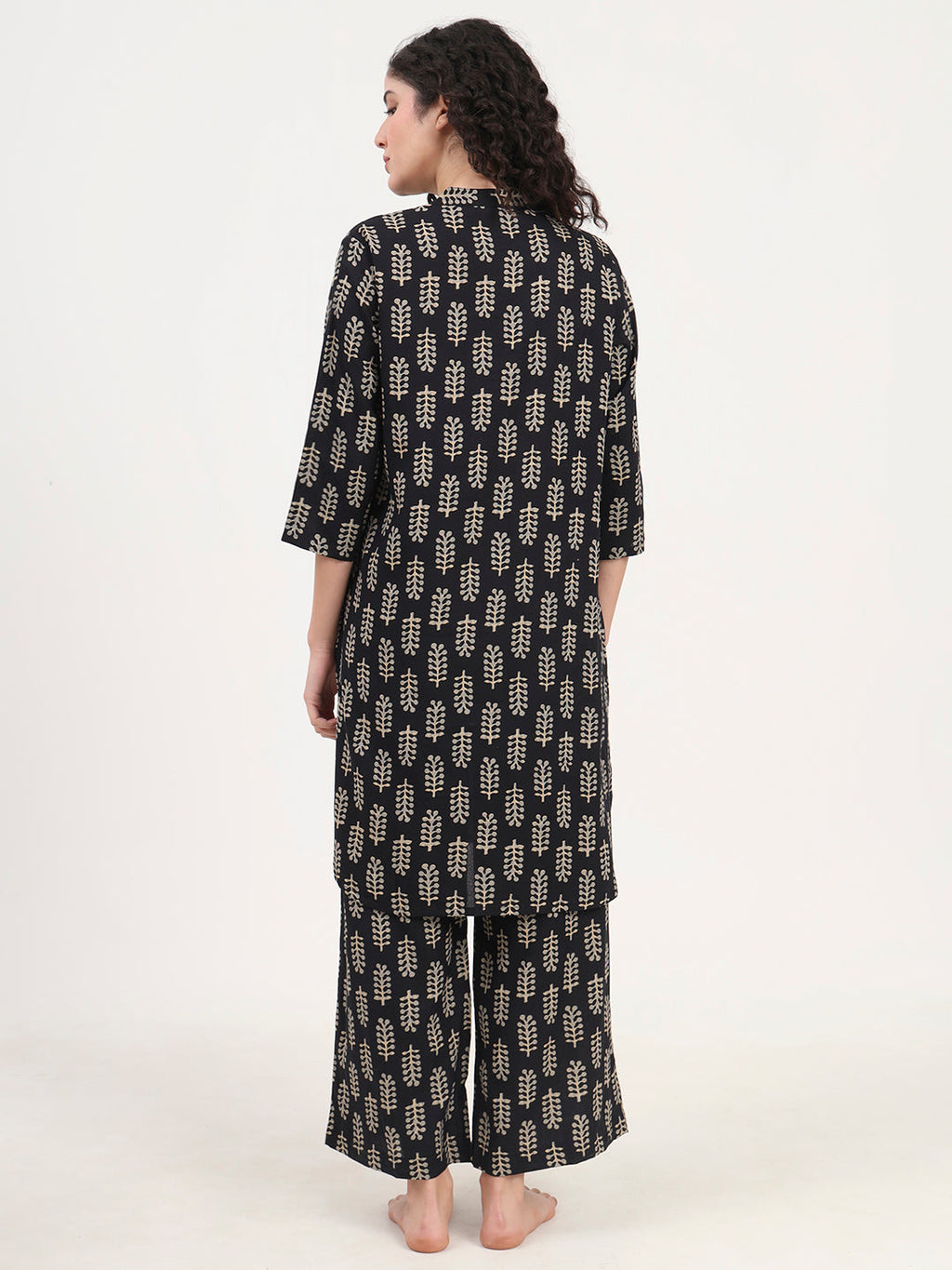 Noe Velarro Black Printed Cotton Night Suit Set
