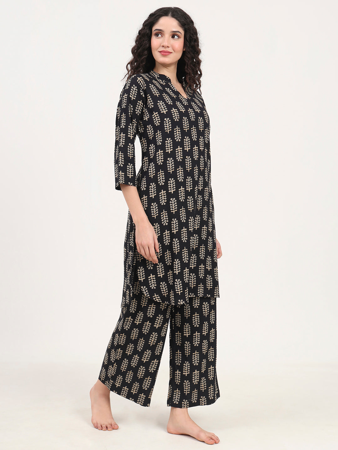 Noe Velarro Black Printed Cotton Night Suit Set