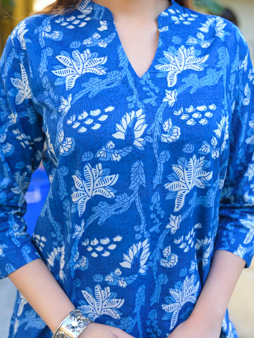 Noe Velarro Blue Floral Print Cotton Fabric Kurta with Pant