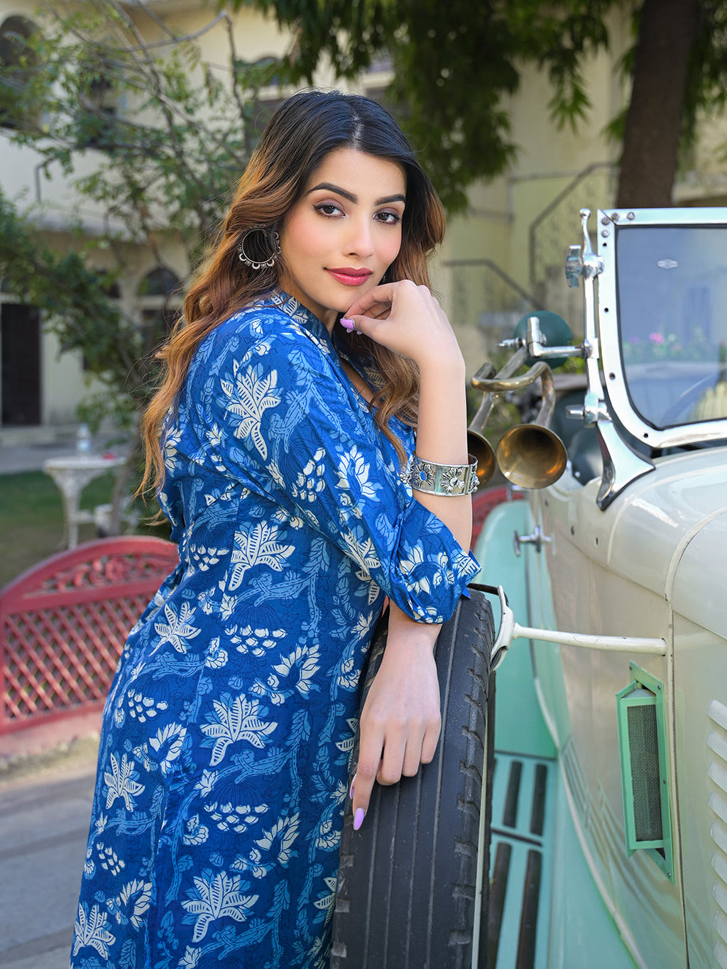 Noe Velarro Blue Floral Print Cotton Fabric Kurta with Pant