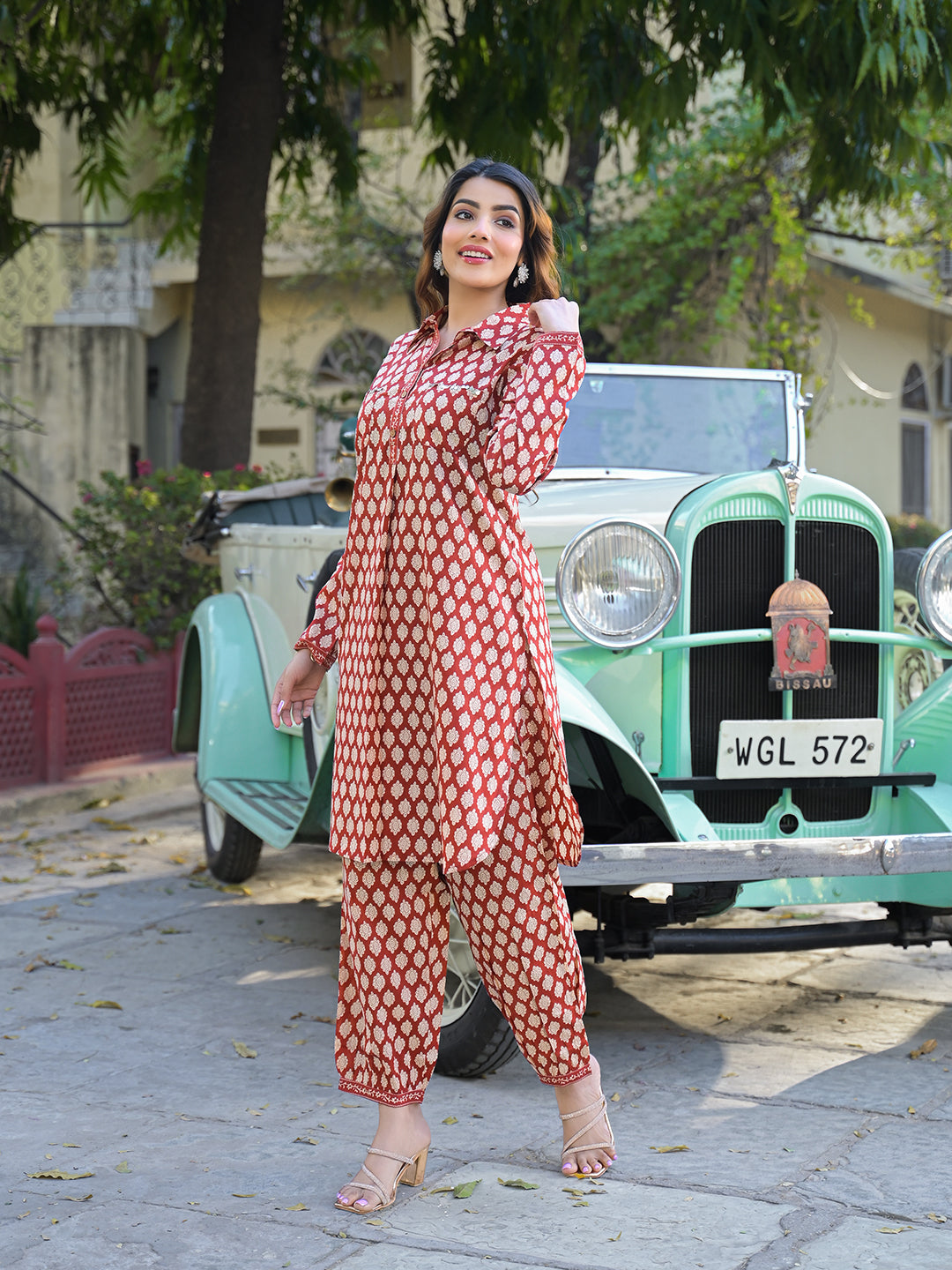 Noe Velarro Red Ethnic Printed Cotton Fabric Shirt Kurta With Trouser