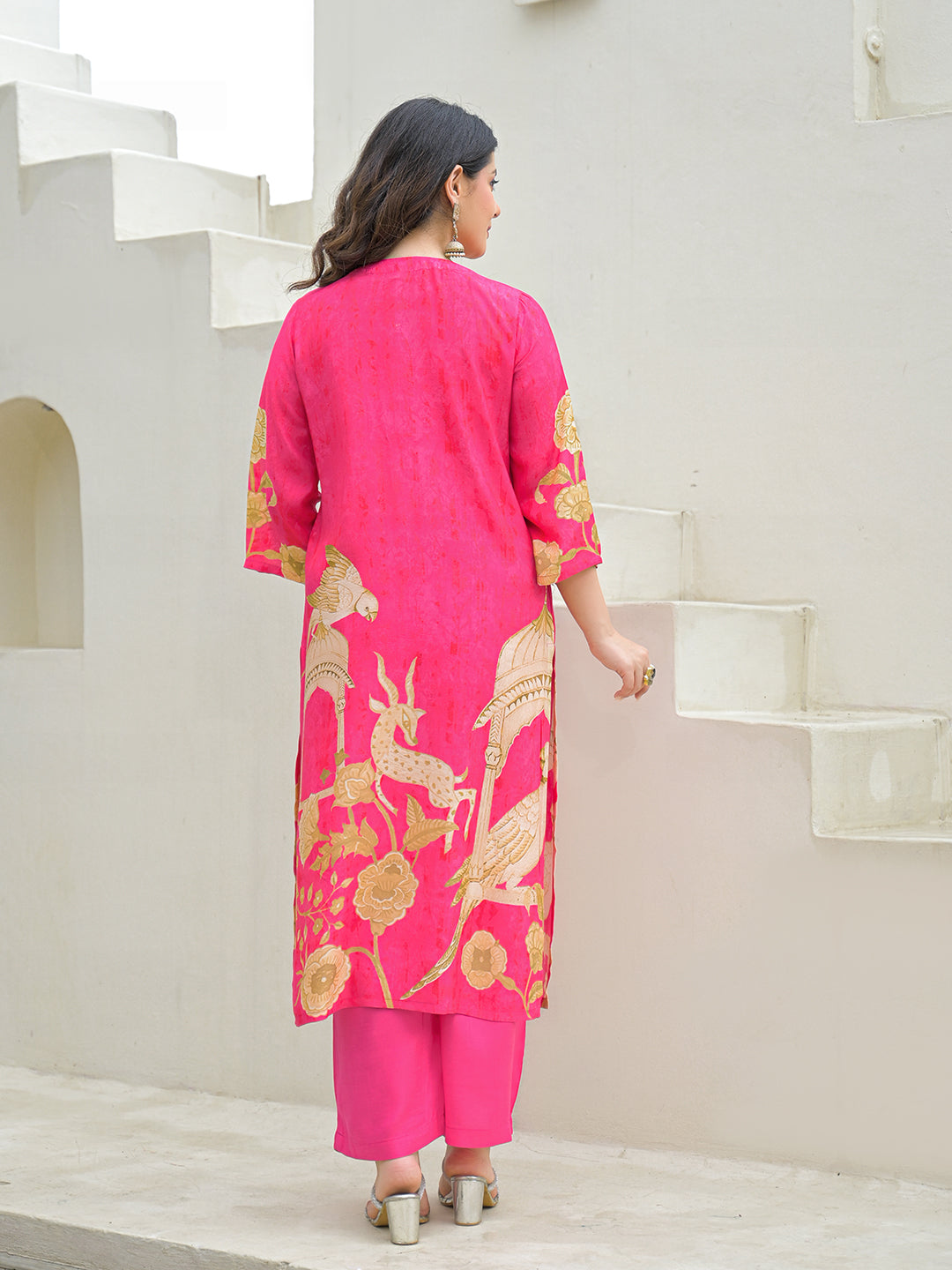 Noe Velarro Pink Muslin Digital Print Kurta Pant Set With Dupatta