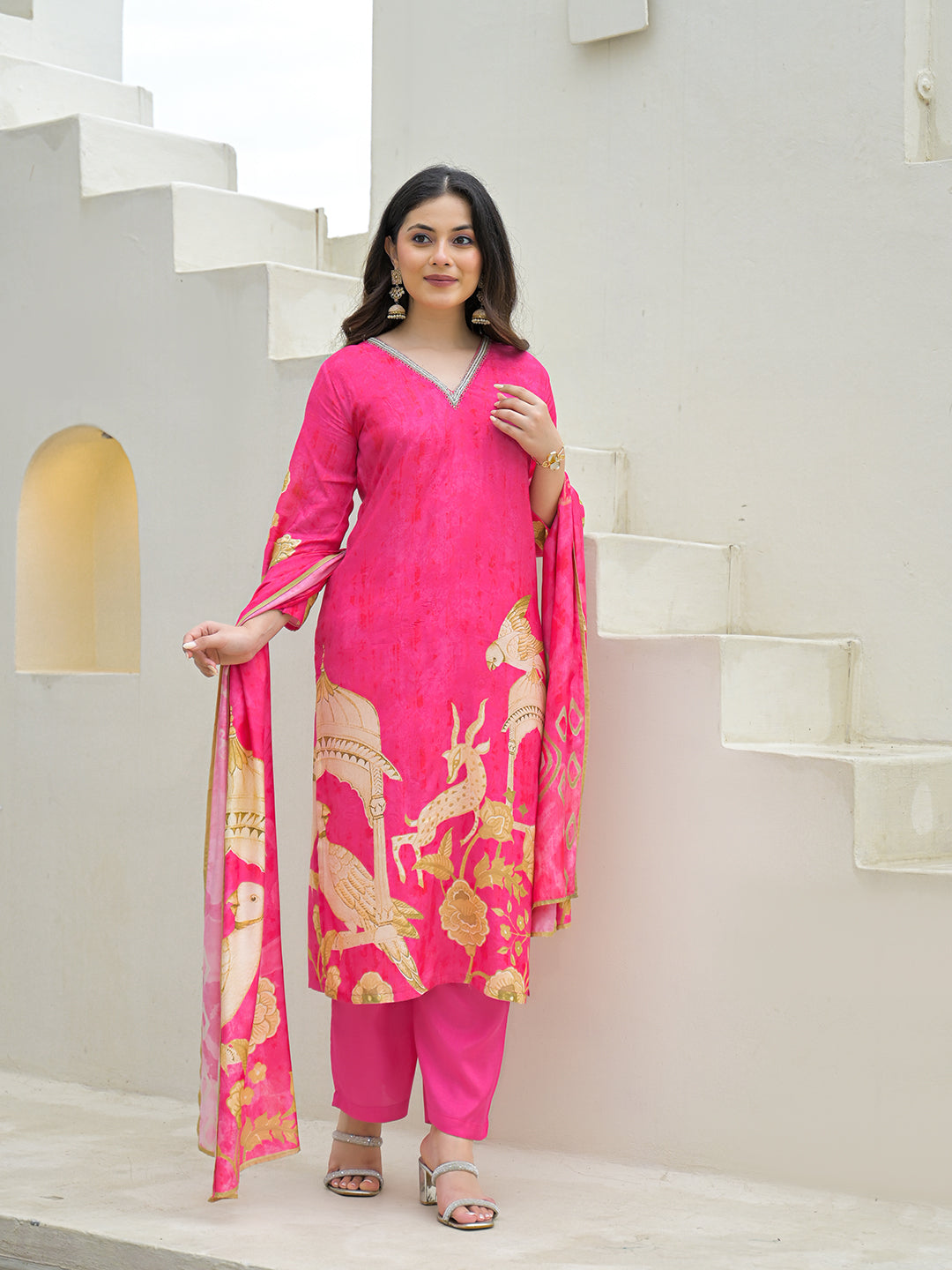 Noe Velarro Pink Muslin Digital Print Kurta Pant Set With Dupatta