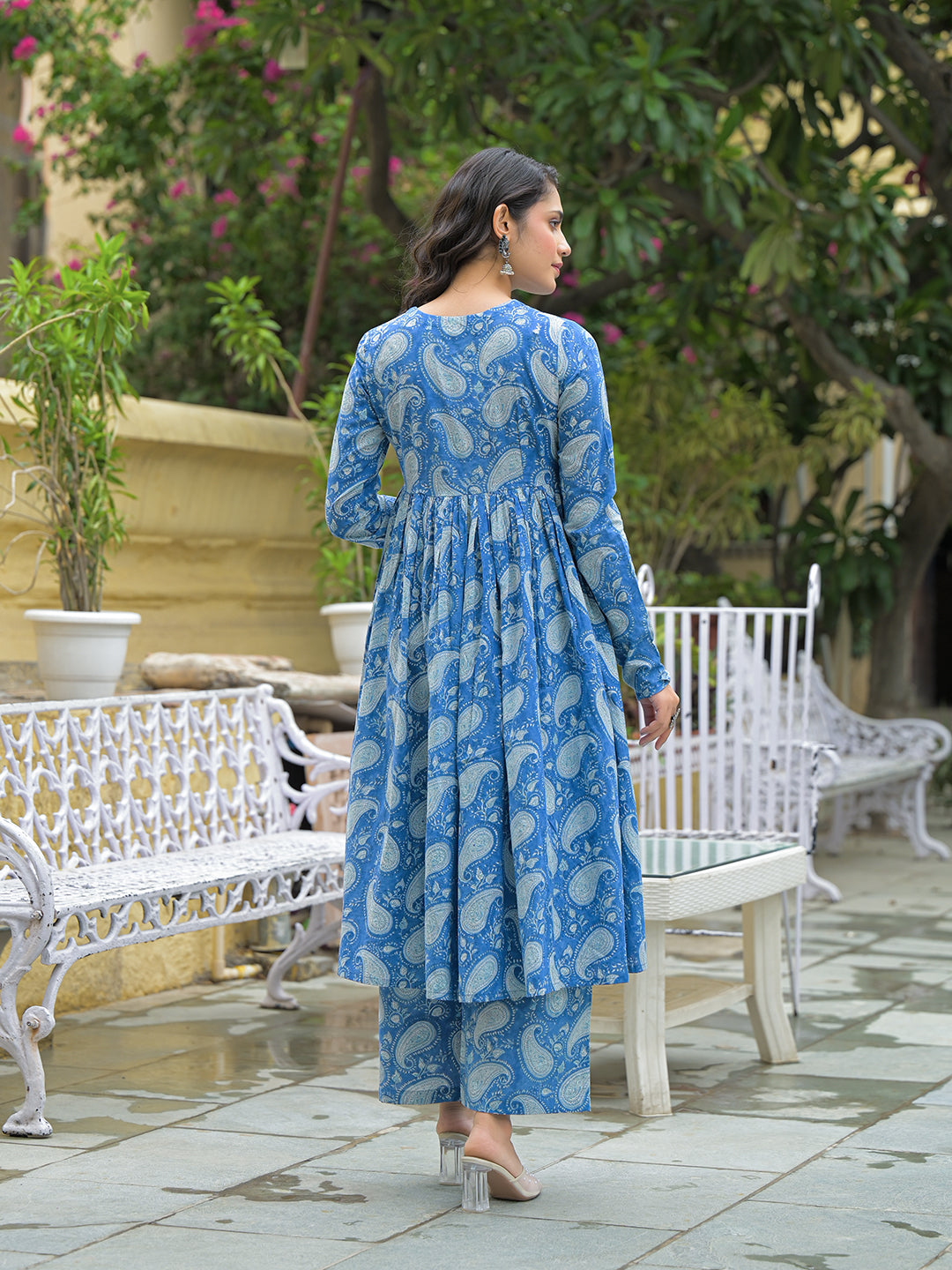 Noe Velarro Blue Cotton Paisley Printed Kurta Pant Set With Dupatta