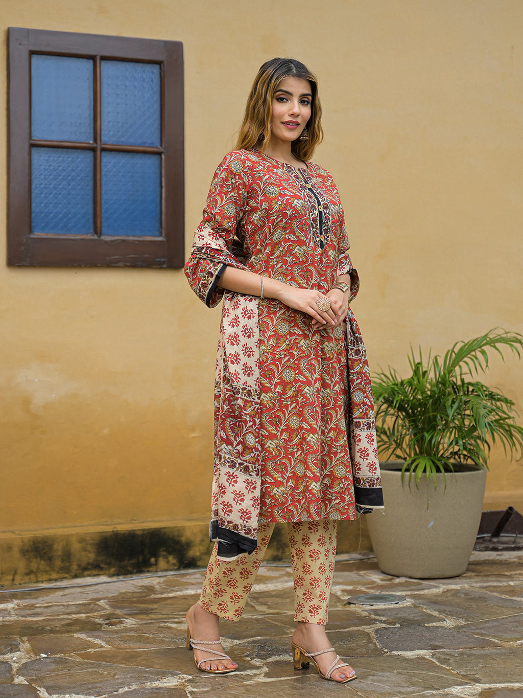 Noe Velarro Maroon Hand Block Cotton Straight Kurta Pant With Dupatta