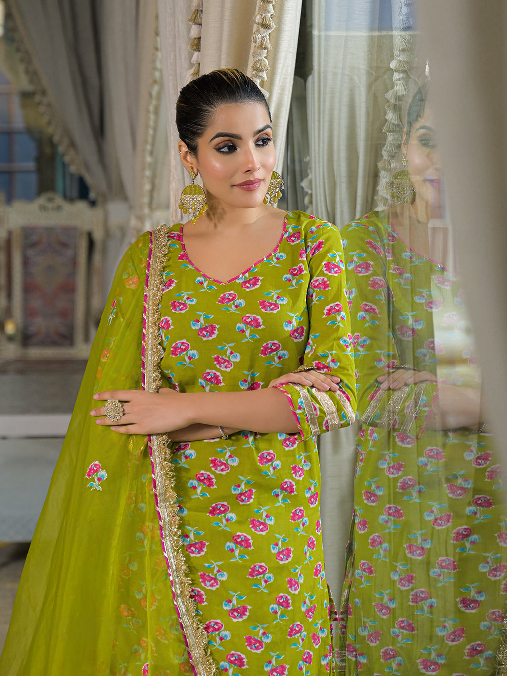 Noe Velarro Green Cotton Kurti Lehenga Sets With Dupatta