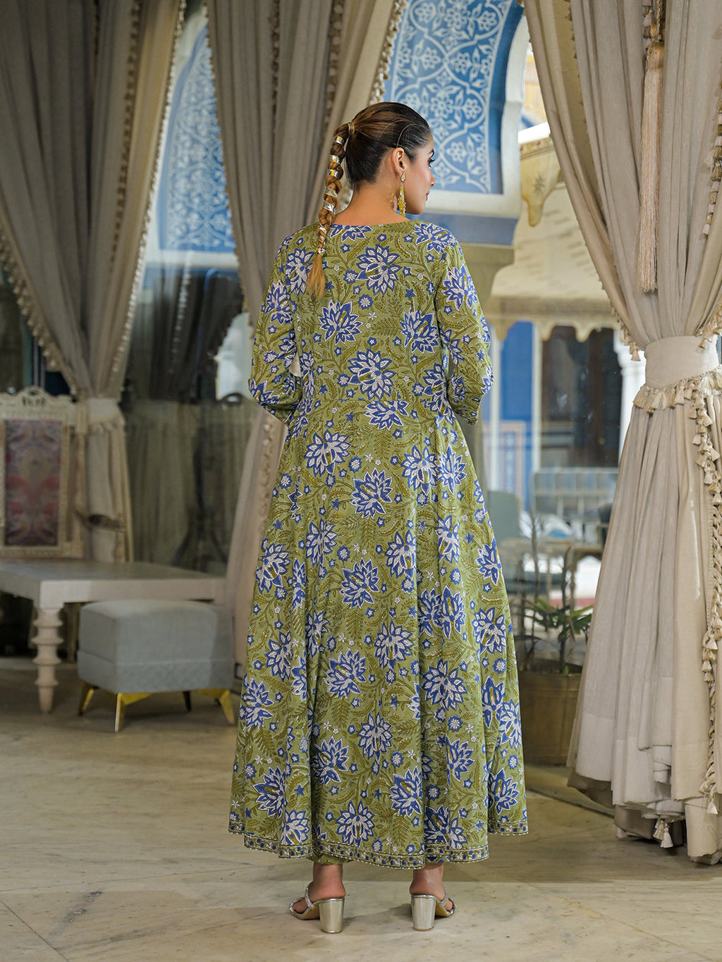 Noe Velarro Green Hand Block Cotton Anarkali Kurta Pant With Dupatta & Jecket