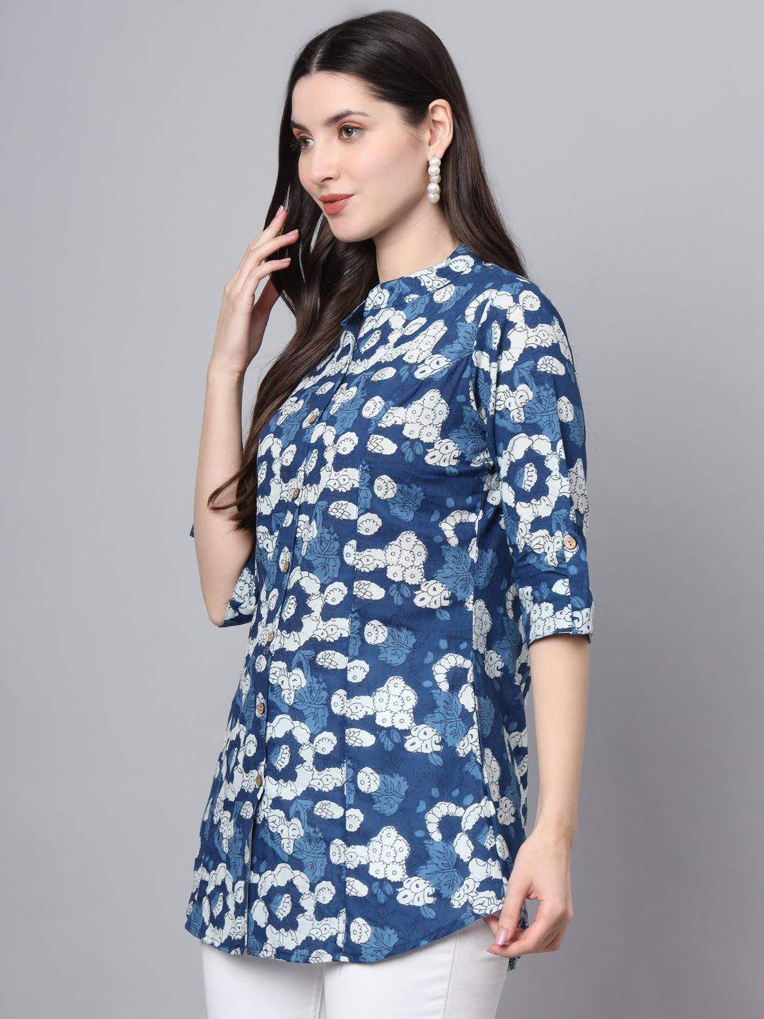 Noe Velarro Blue Cotton A-Line top