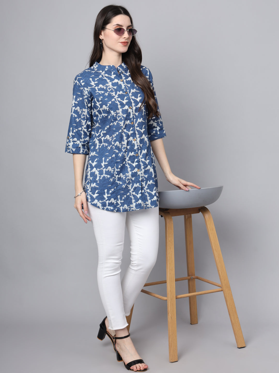 Noe Velarro Blue Cotton A-Line top