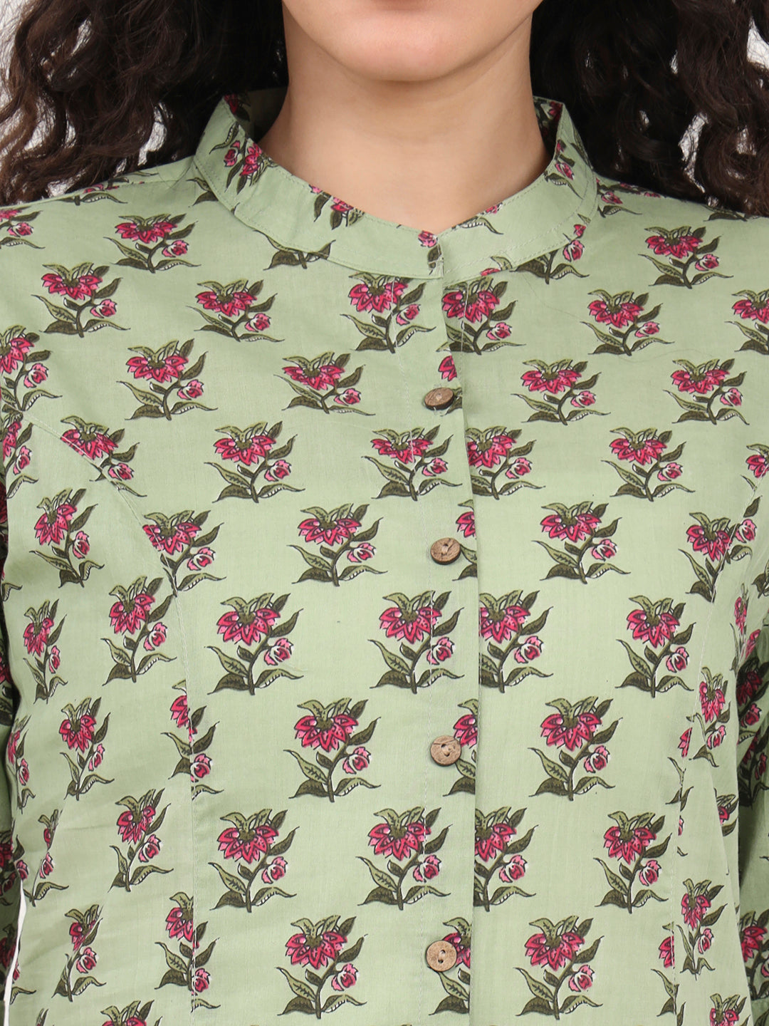 Noe Velarro Green Floral Printed Cotton Top